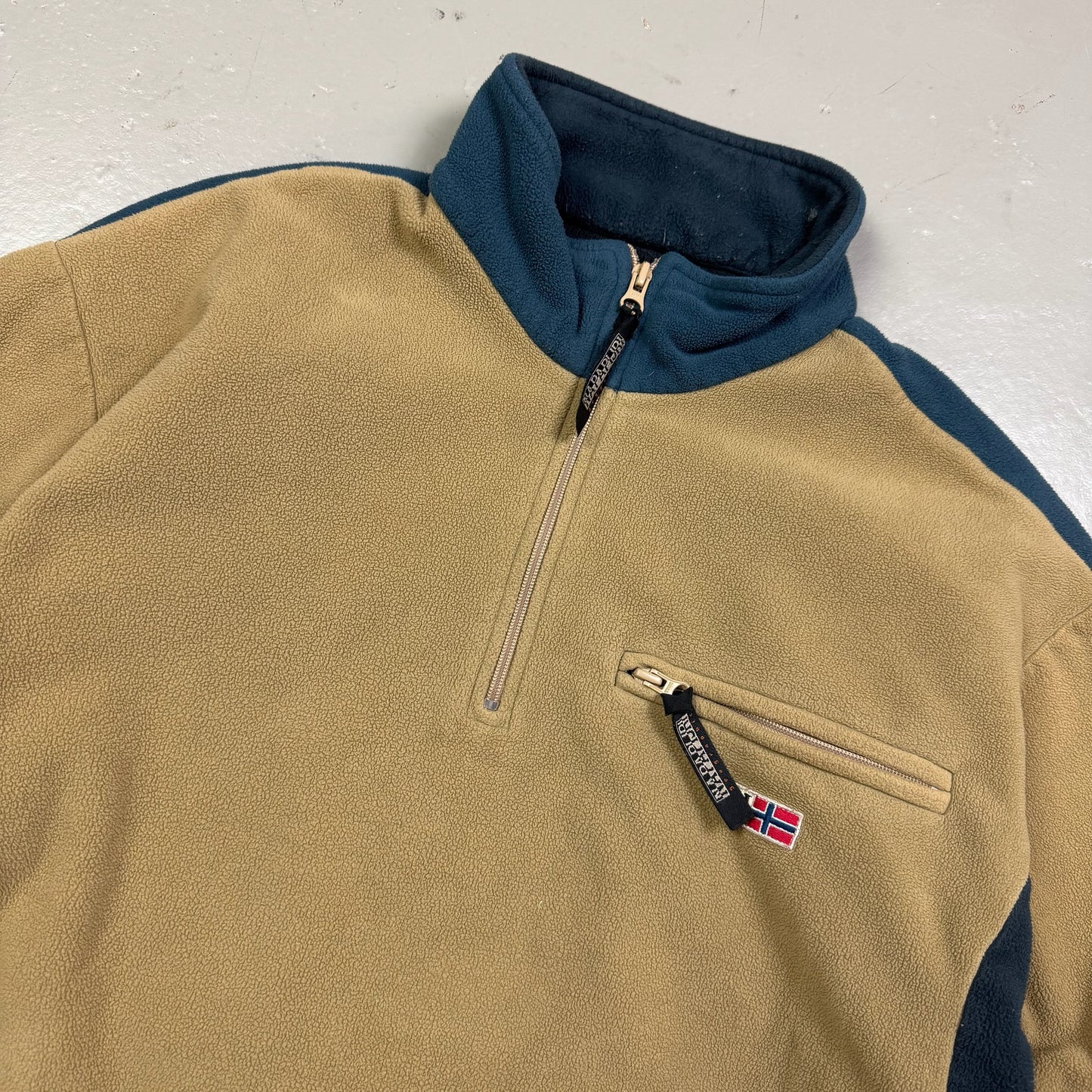 2000‘s Napapijri Fleece Sweater (L)