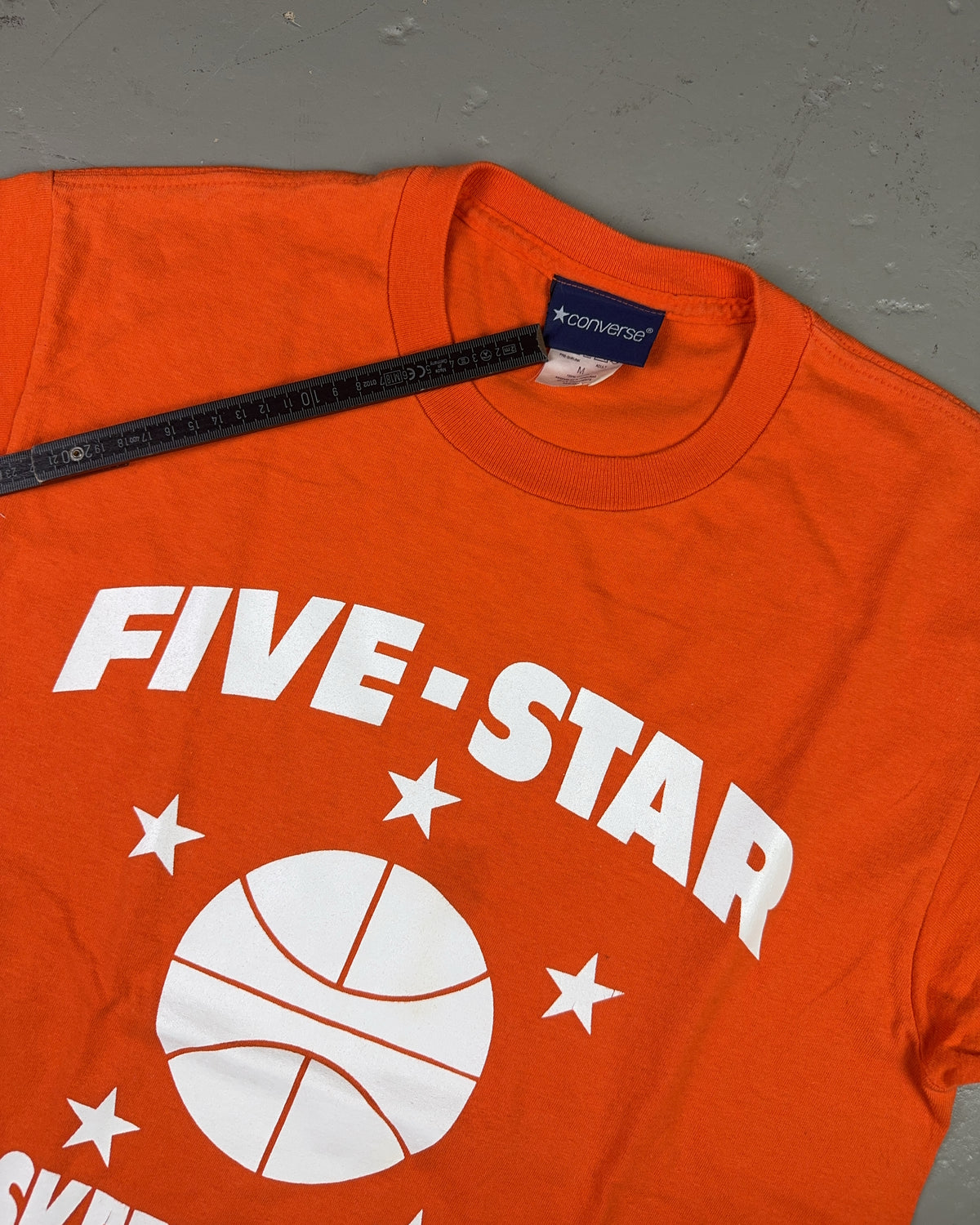 2000's Converse Basketball T-shirt * (M)