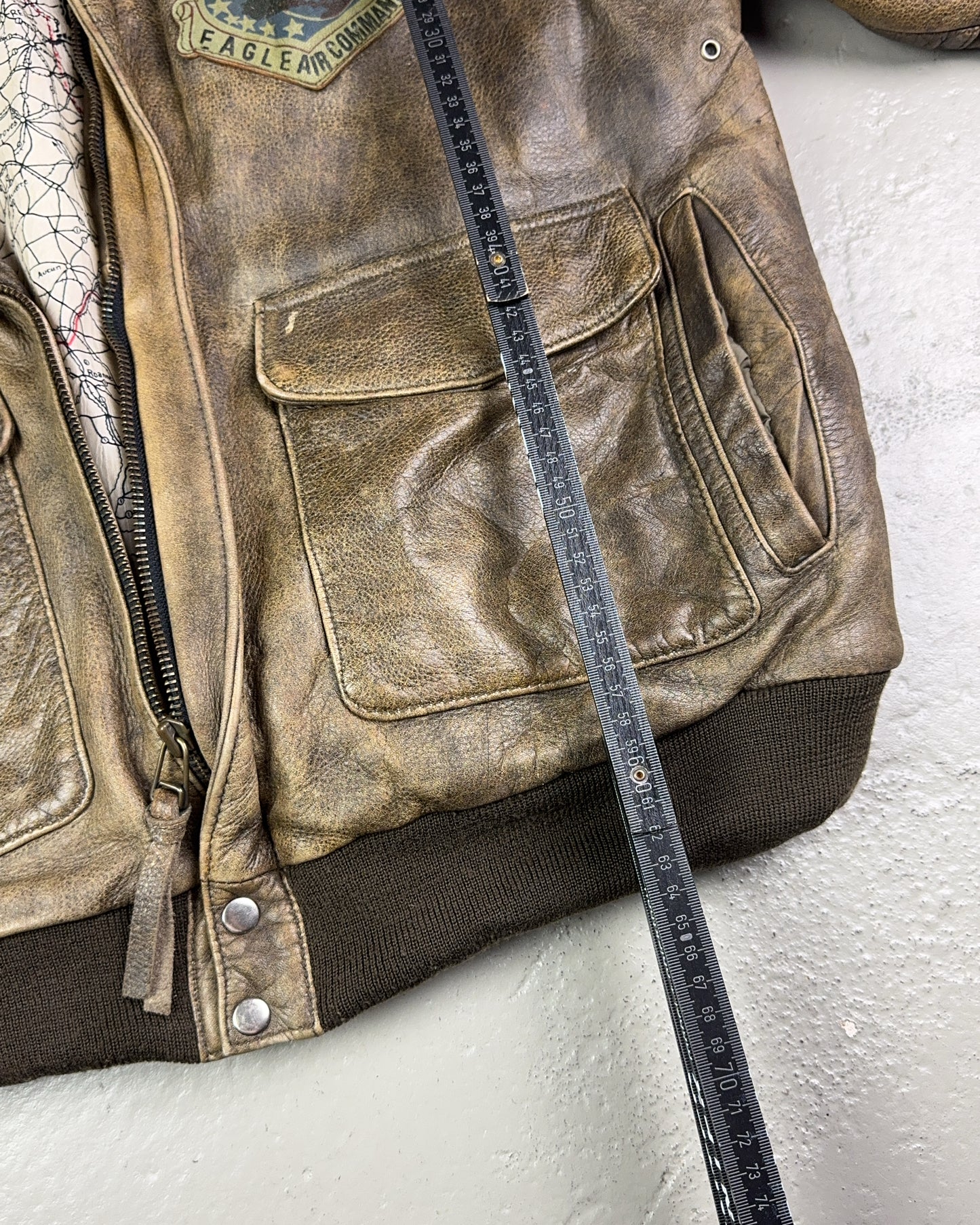 1980's Fighter Squadron Graphic Leather Bomber Jacket *extremely rare (L)