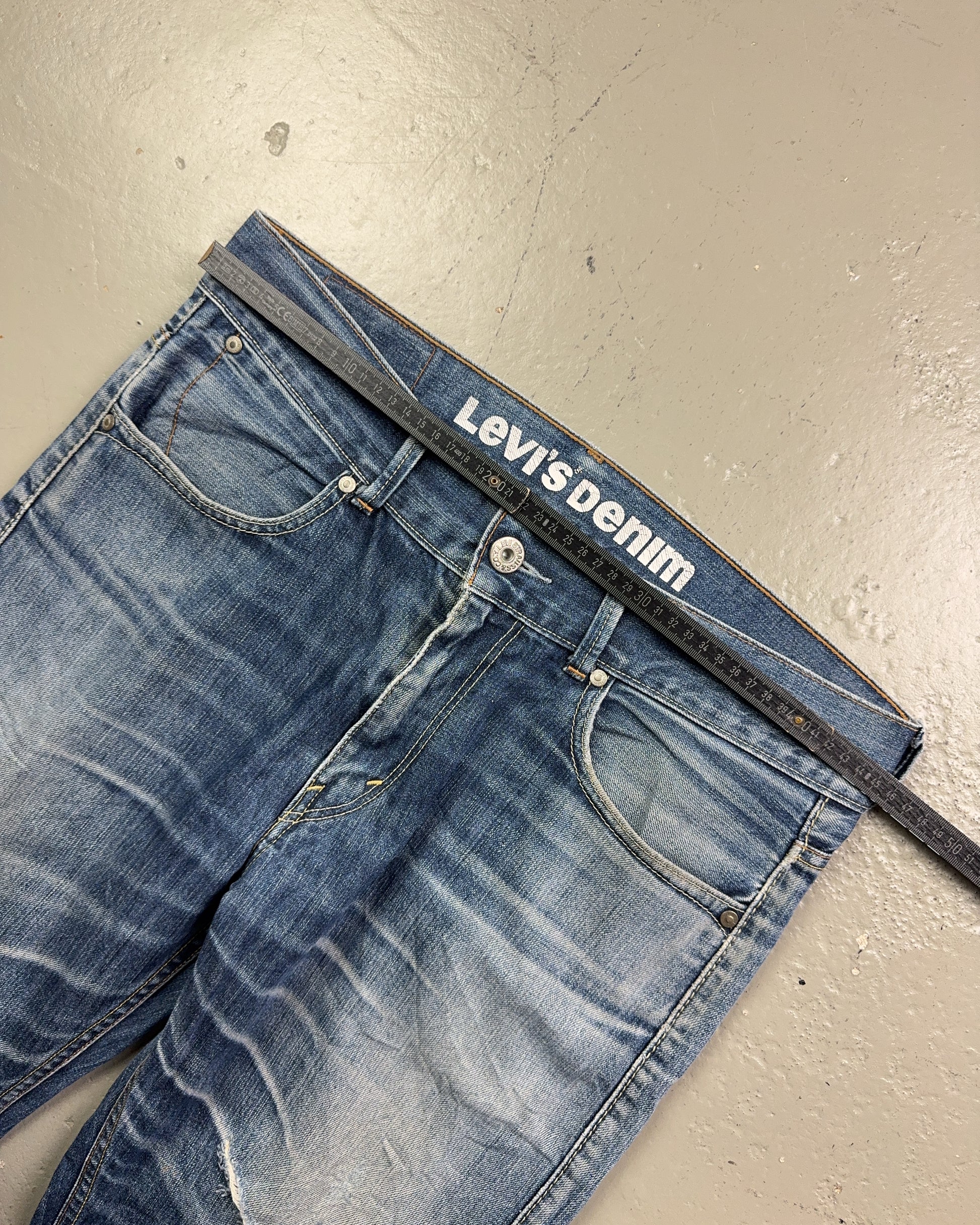 2000's Levi's Straight/Baggy Jeans *rare 35x30 (L)