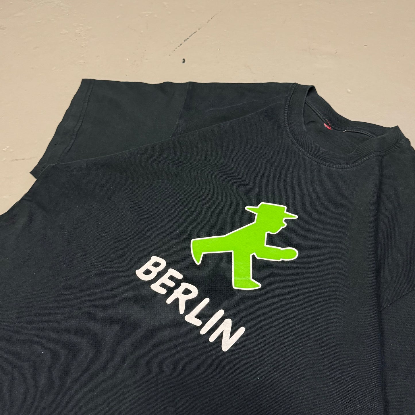 Y2K Berlin Ampelmännchen Shirt (S)