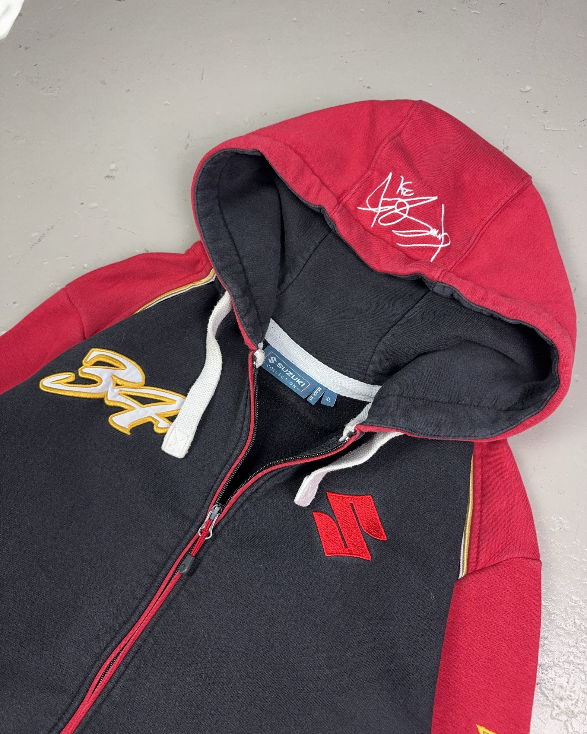 2000's Suzuki Zip Hoodie * (XL)