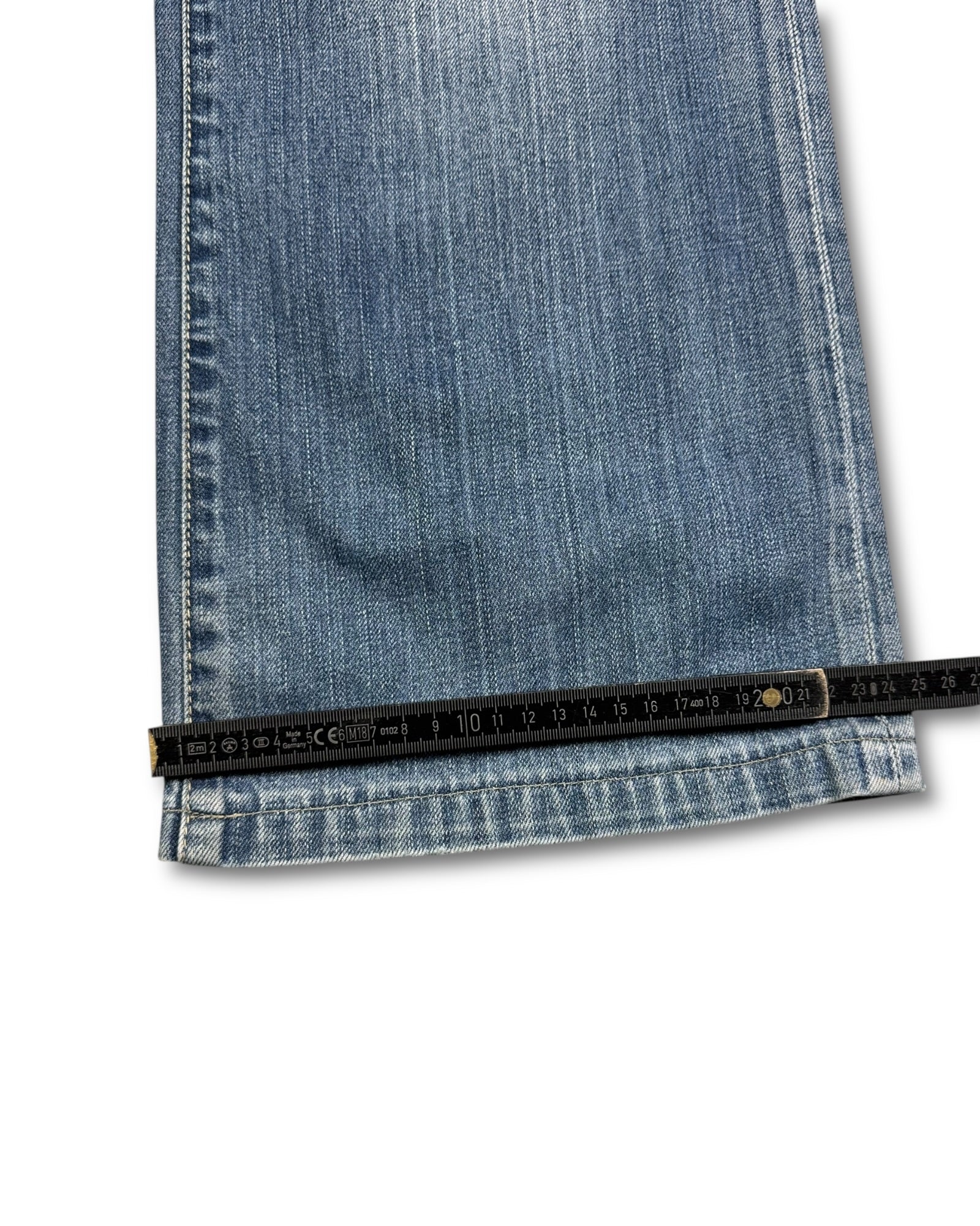 2000's Big Train Japanese Archive Baggy Jeans *very rare 36x30 (XL)