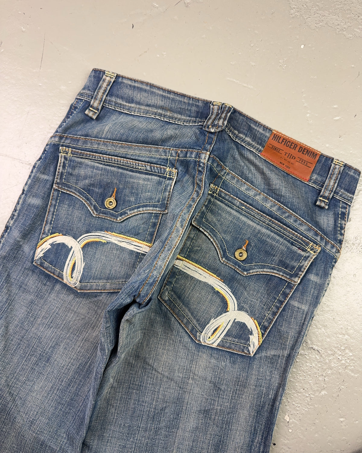 2000's Hilfiger Denim Baggy/Bootcut Jeans *rare 32x32 (M)