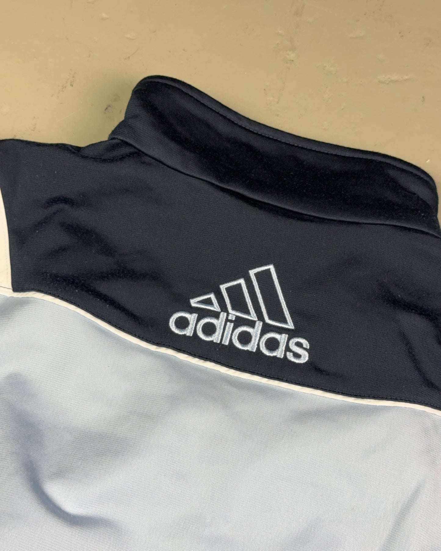 2000's Adidas Zip Hoodie *rare (S)