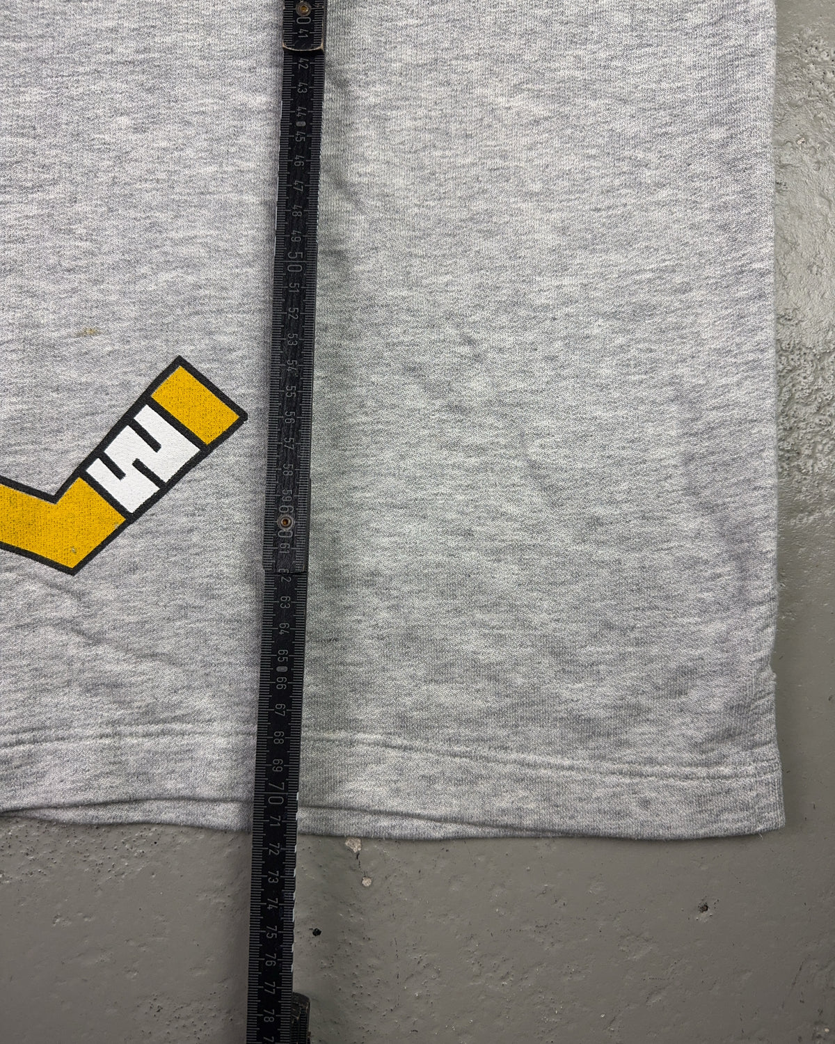 1990's Mighty Ducks Sweater *rare (L)