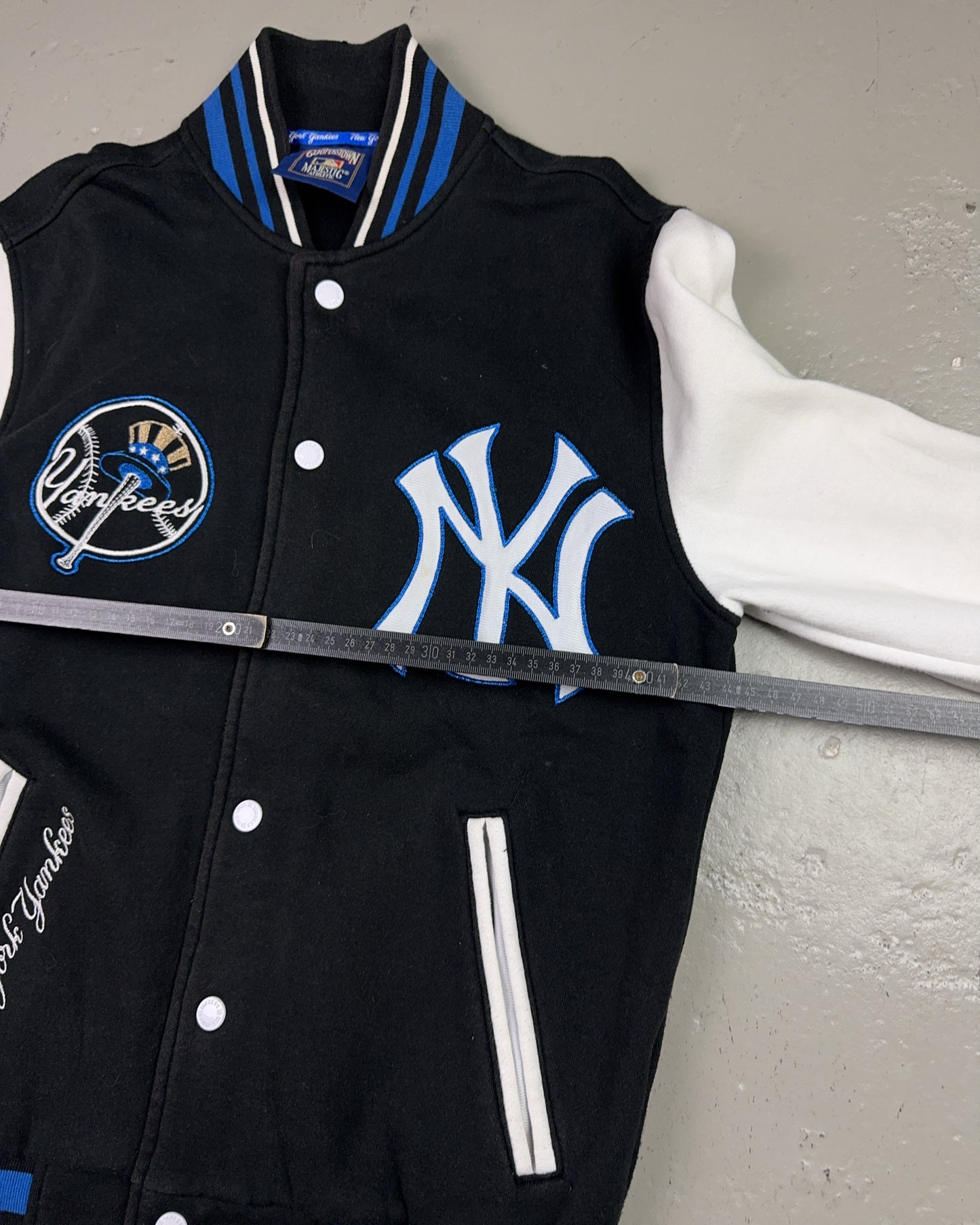 2000's Majestic New York Jacket *rare (XS)