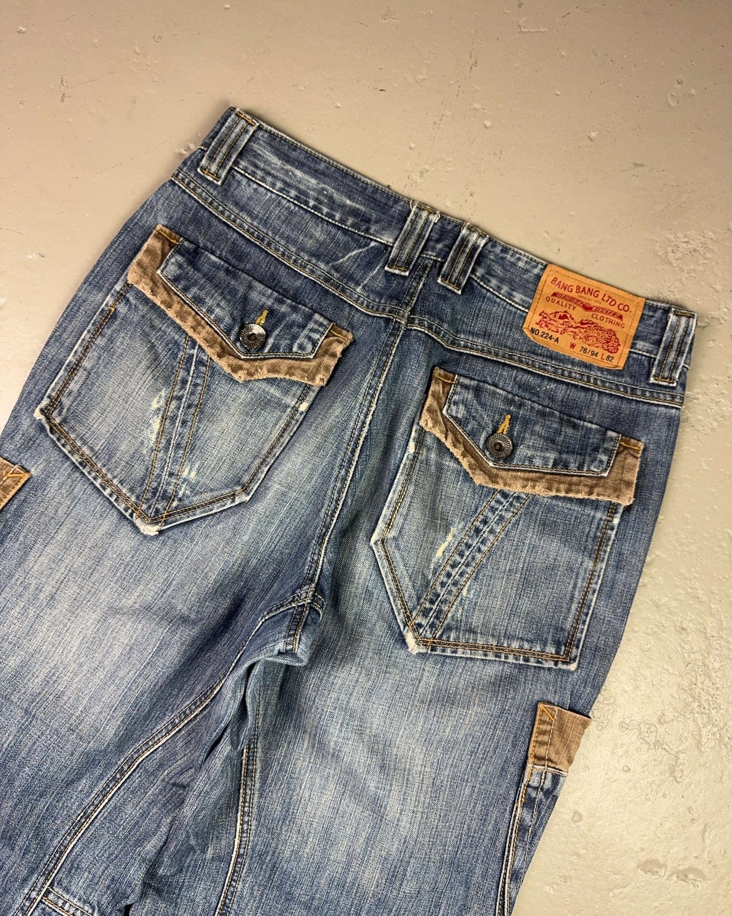 2000's Bang Bang Baggy/Bootcut Jeans *very rare 30x32 (M)