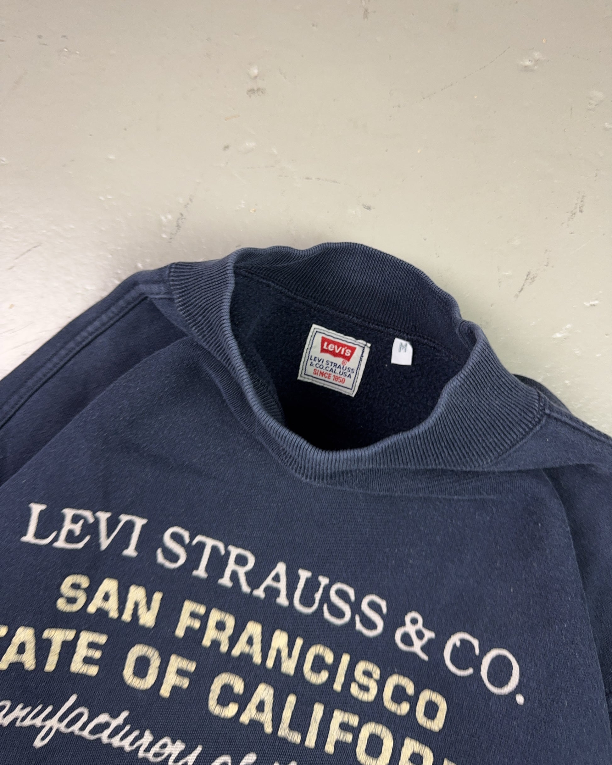 1990's Levi's Sweater *very rare (M)