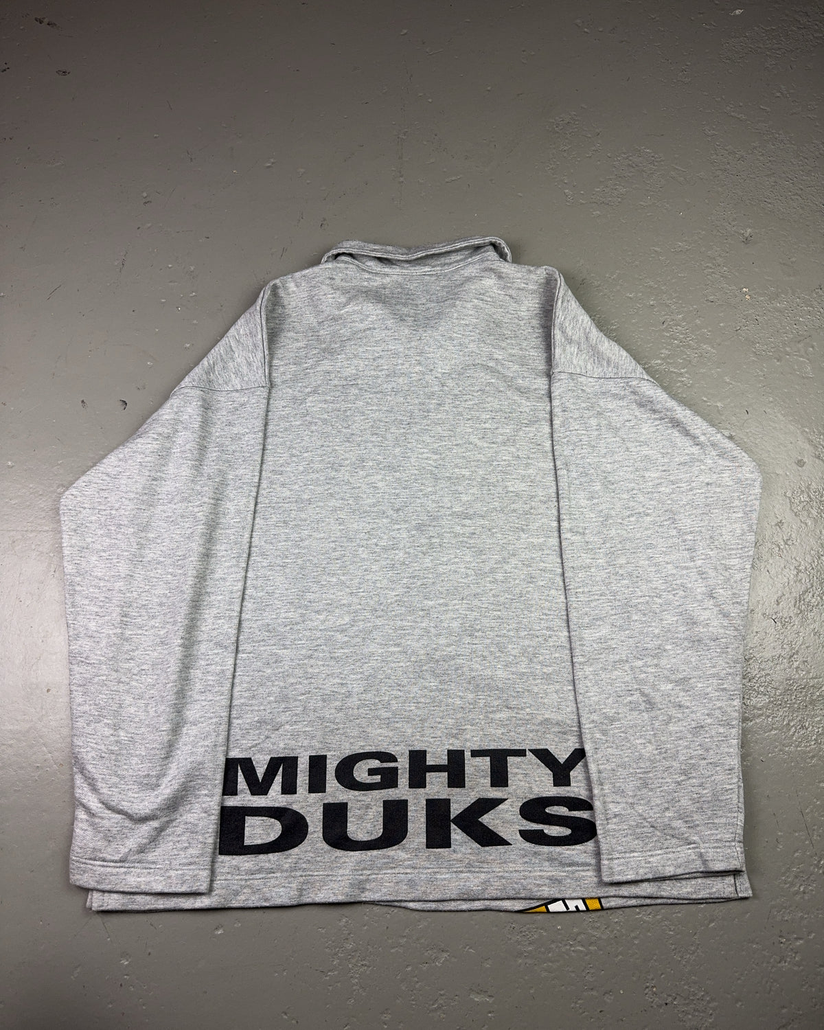 1990's Mighty Ducks Sweater *rare (L)