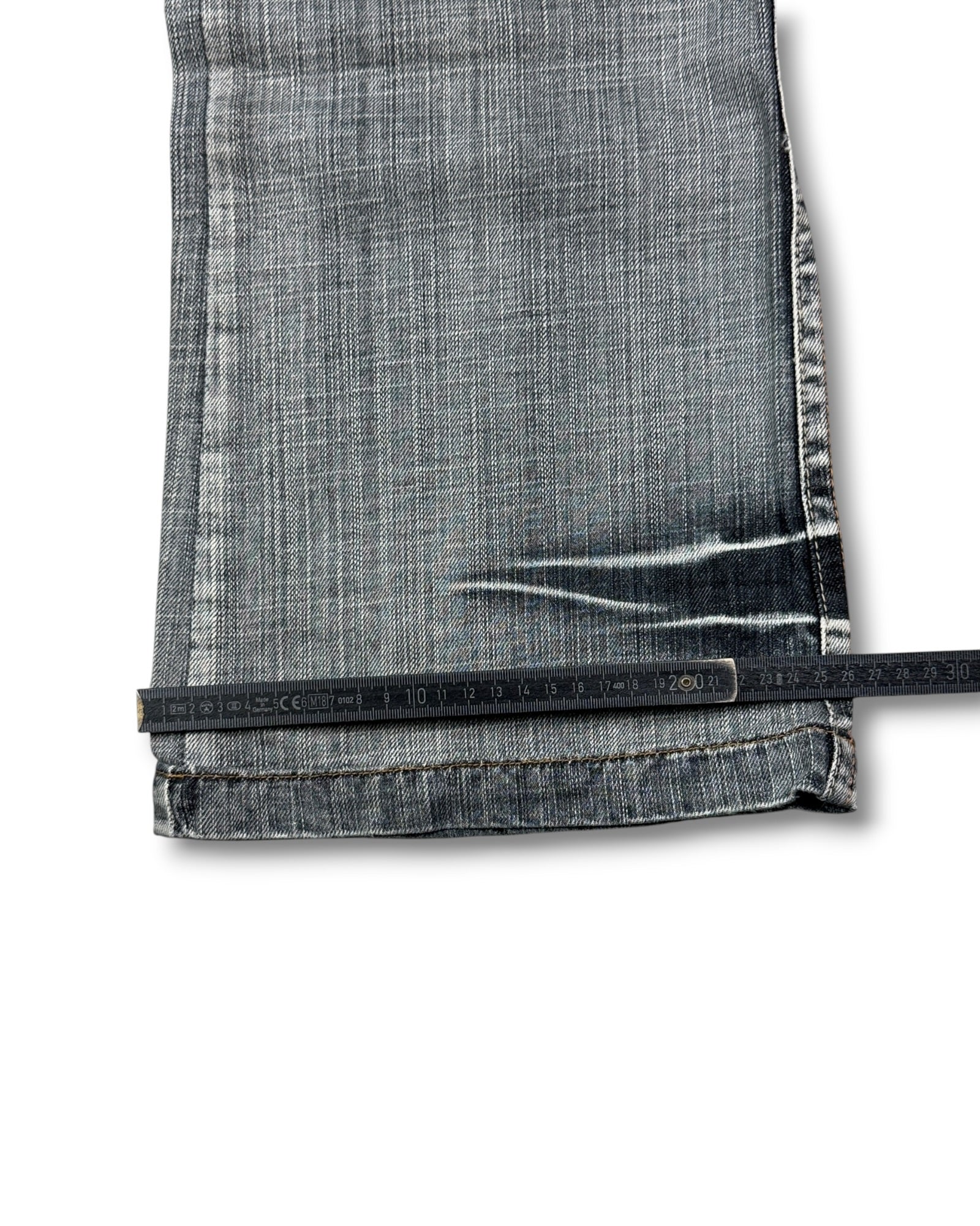 2000's Milennium Zone Japanese Archive Baggy/Bootcut Jeans *rare 32x30 (M)