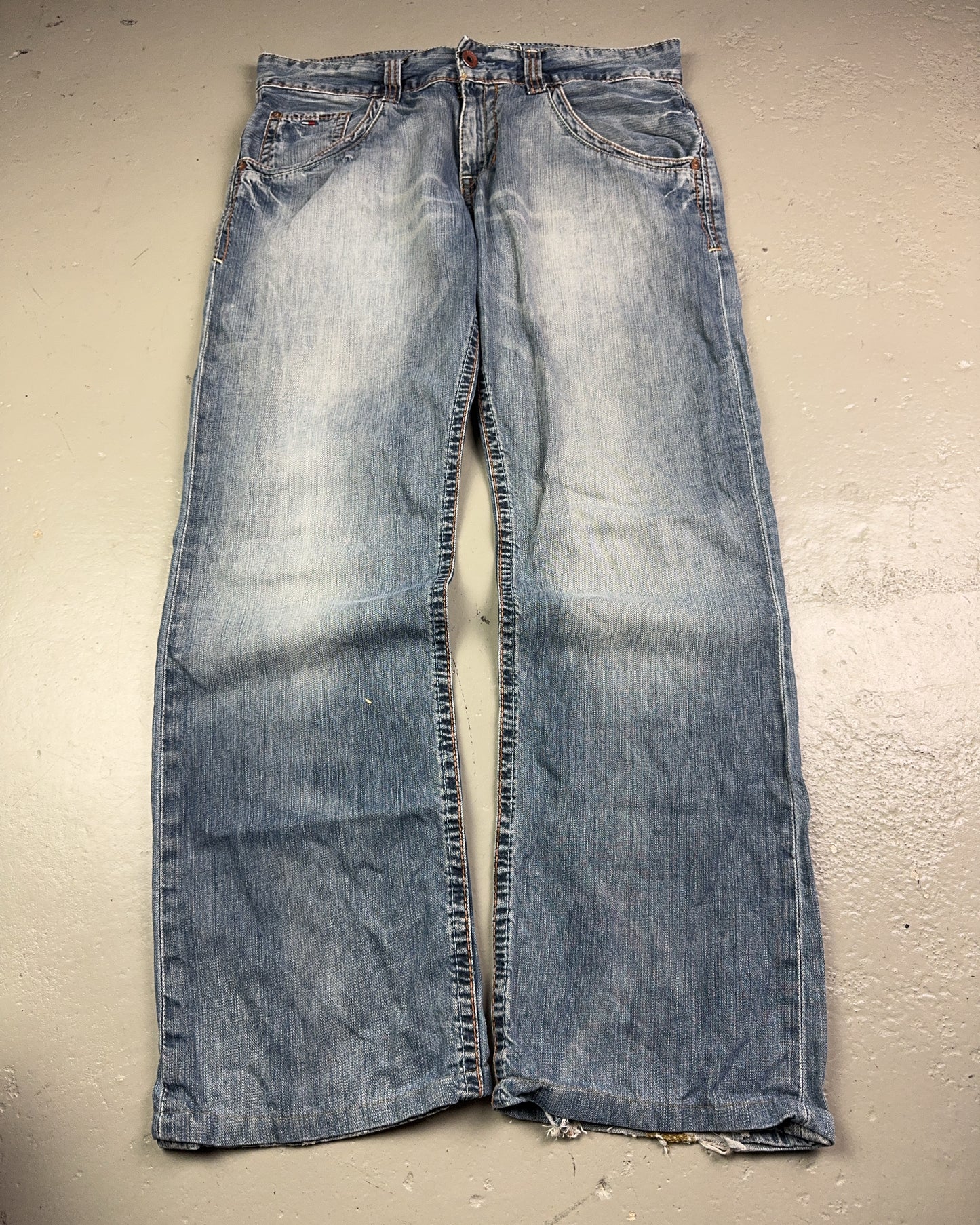 2000's Tommy Hilfiger Straight/Baggy Jeans *rare 36x32 (XL)