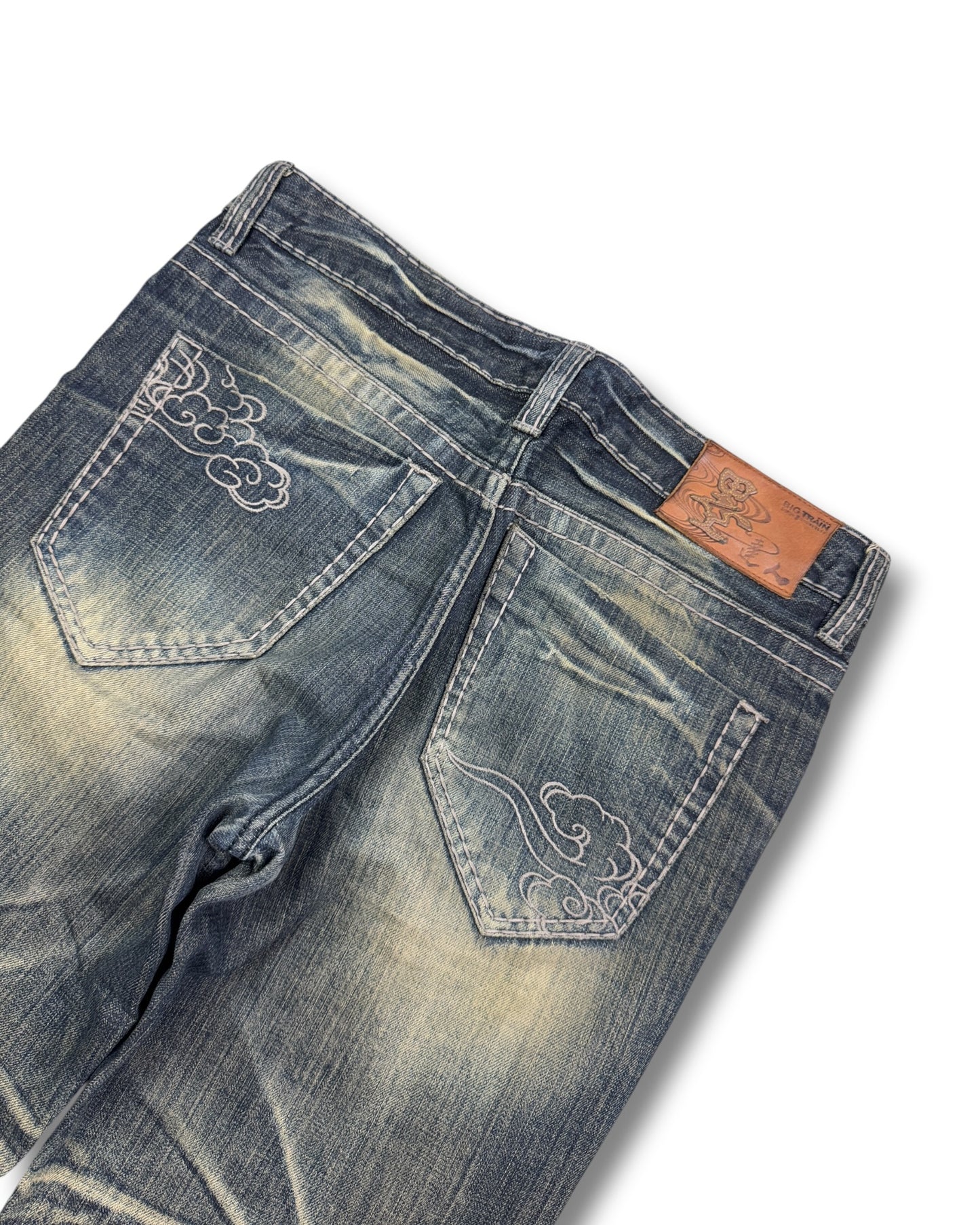 2000's Big Train Straight/Baggy Japanese Archive Jeans *very rare 32x34 (M)