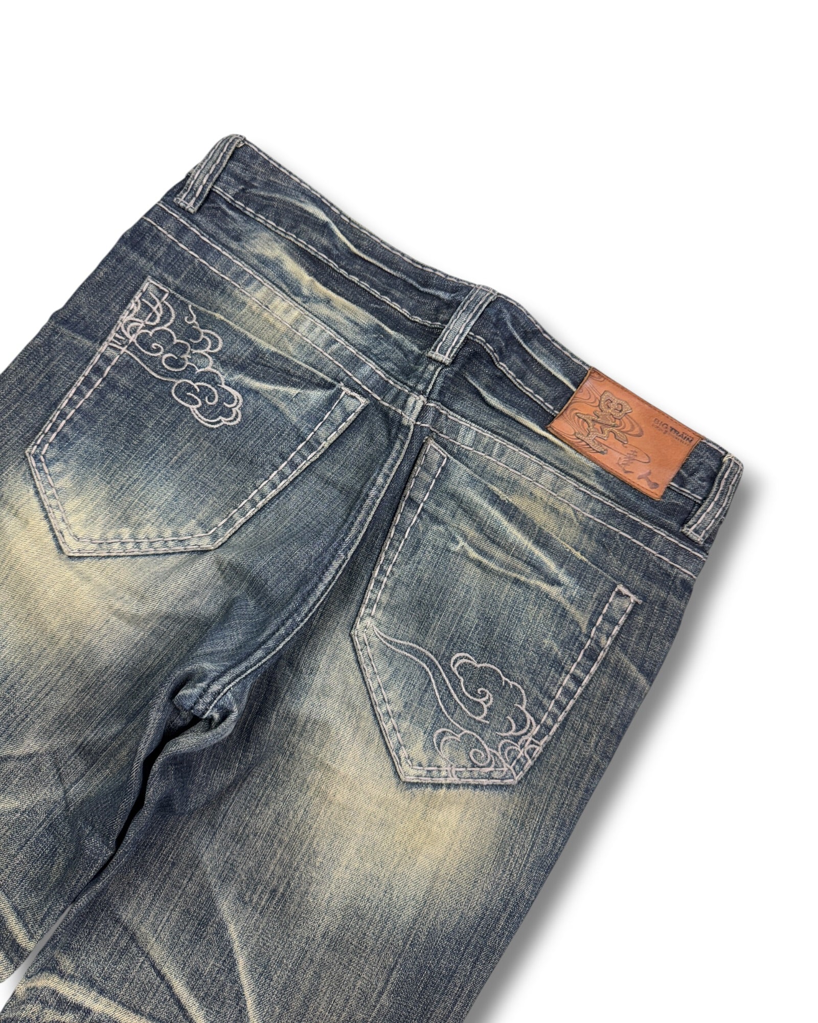 2000's Big Train Straight/Baggy Japanese Archive Jeans *very rare 32x34 (M)