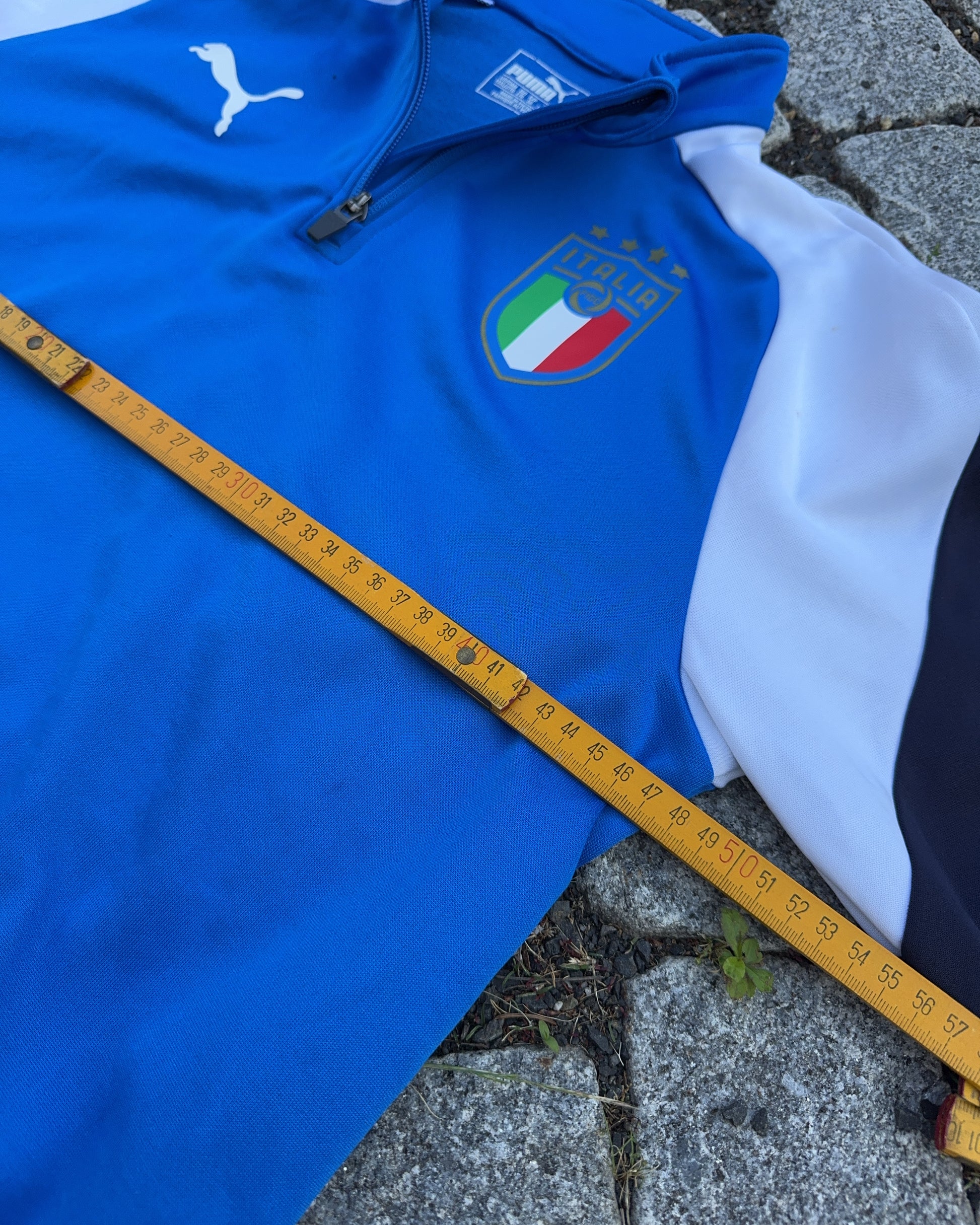 2010's Puma Track Jacket * (S)