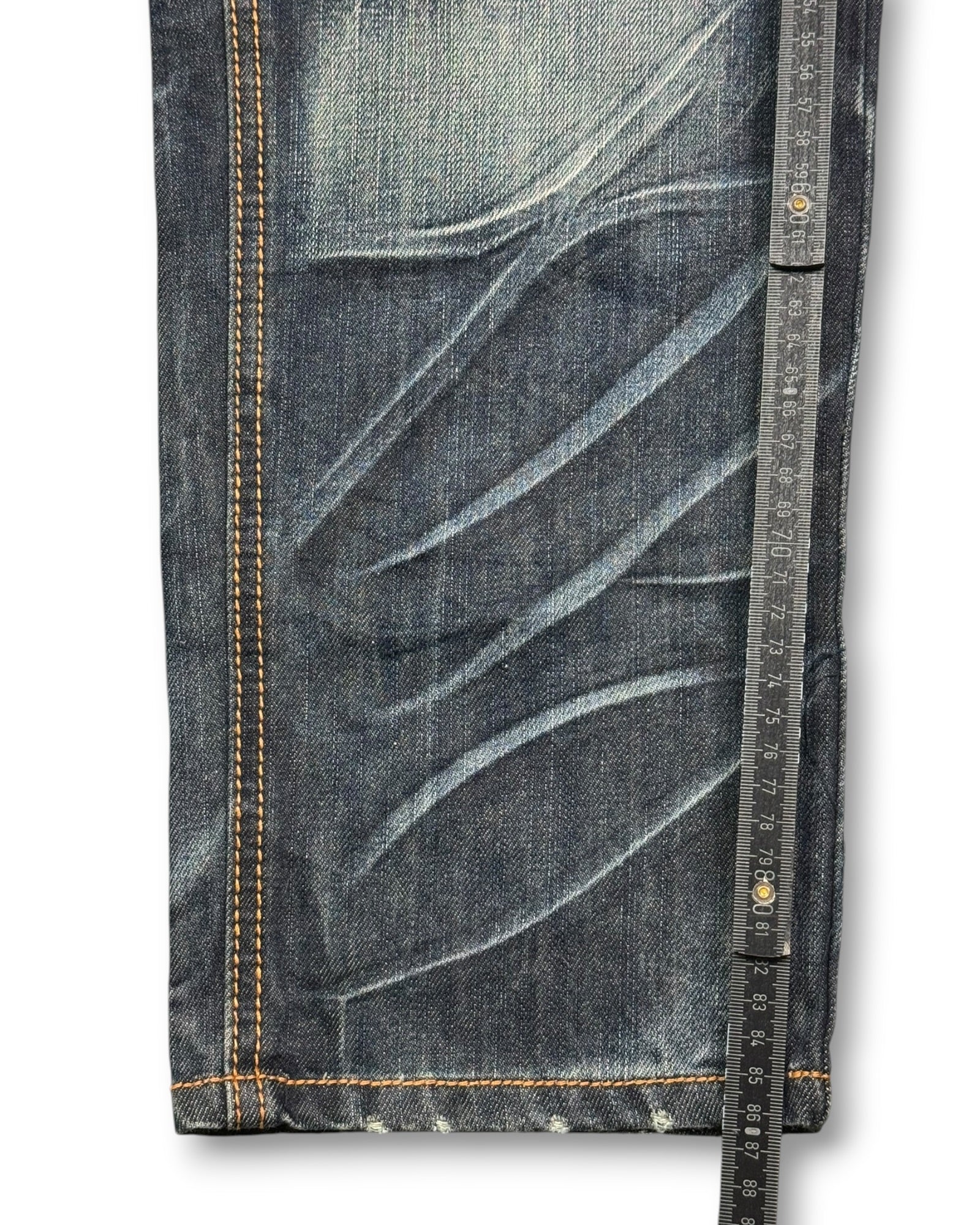2000's Japanese Archive Straight/Baggy Jeans *very rare 26x26 (XS)