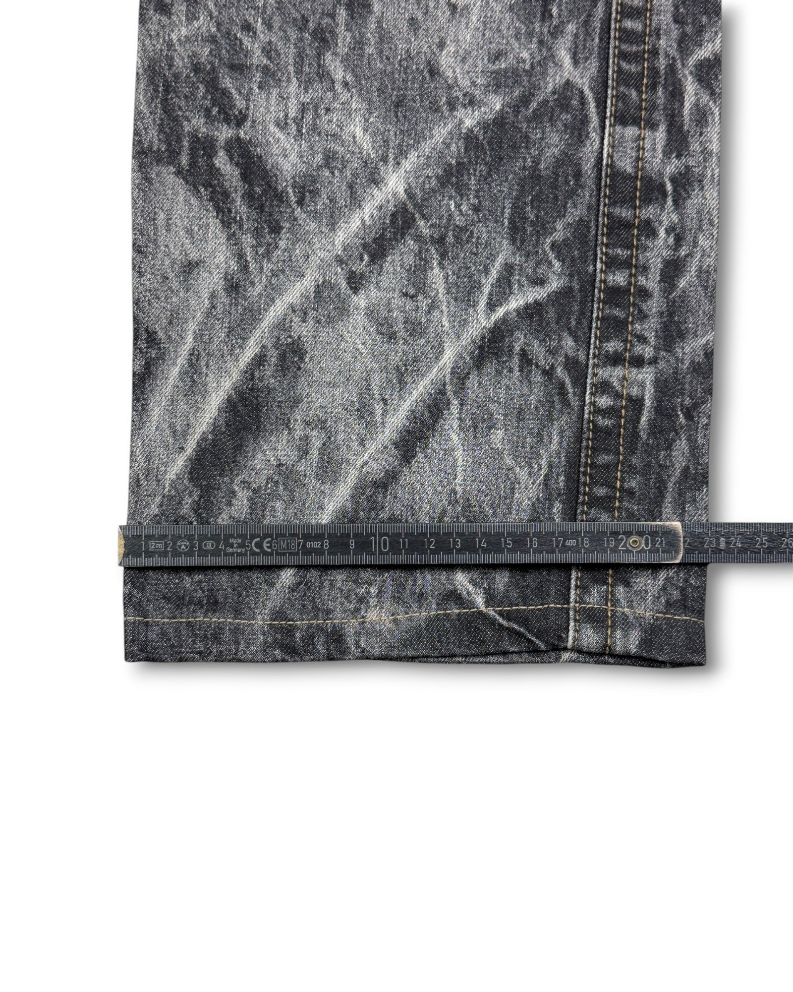 2000's Oniarai Japanese Baggy Jeans *very rare 36x30 (XL)