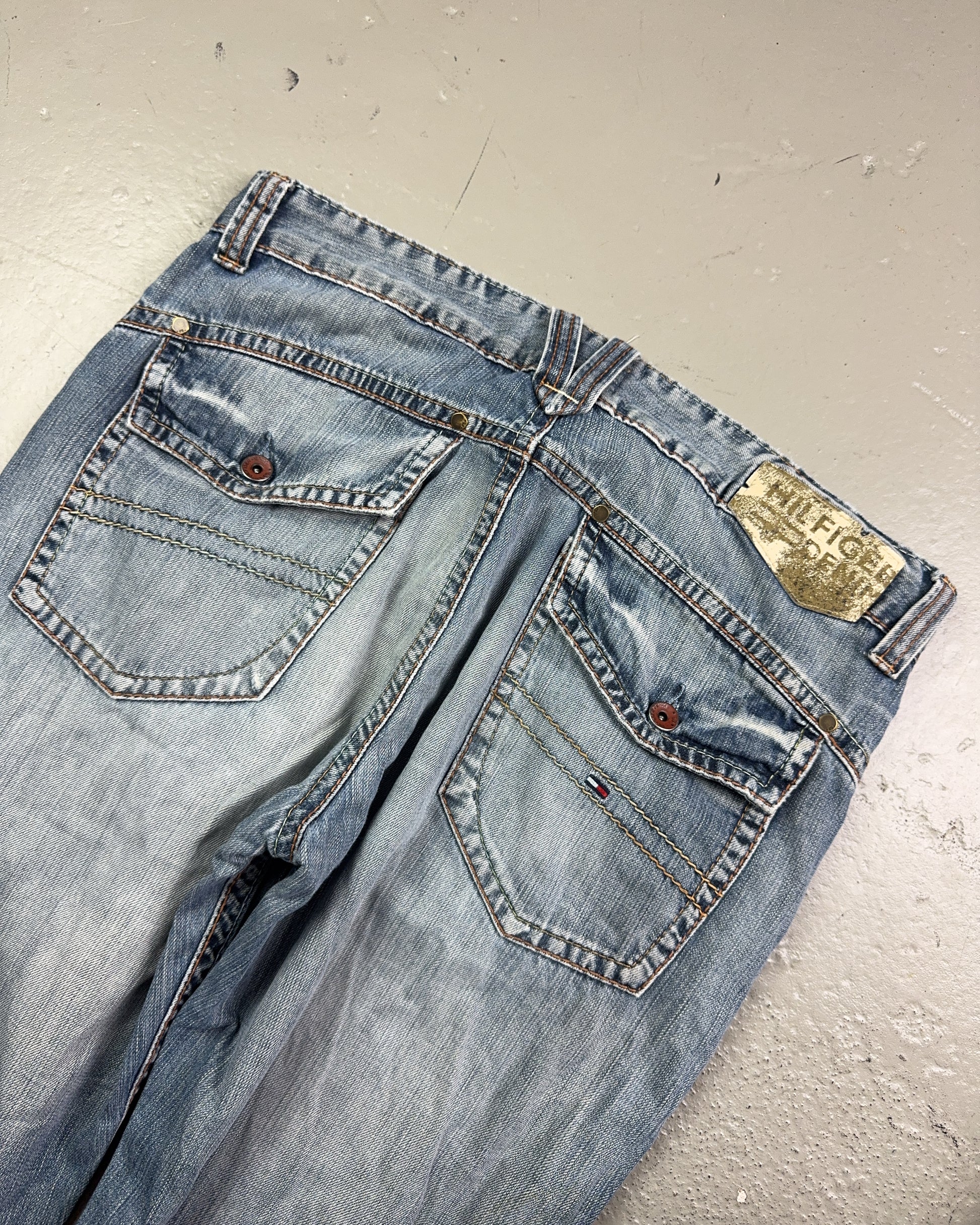 2000's Tommy Hilfiger Straight/Baggy Jeans *rare 36x32 (XL)