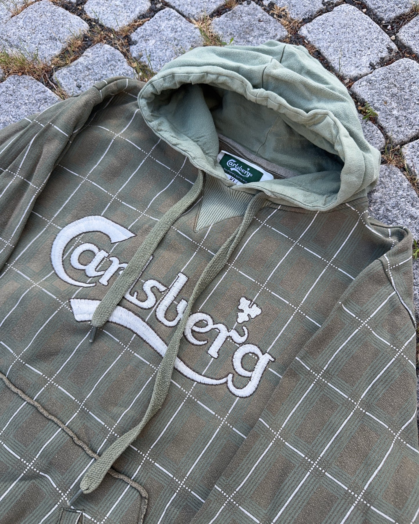 2000's Carlsberg Hoodie * (M)