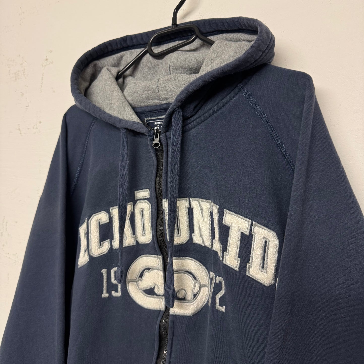 2000‘s Eckō Unltd. Hip Hop Zip Hoodie *very rare (XL)