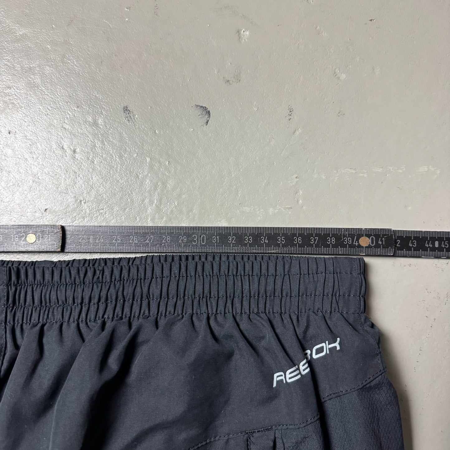 2000‘s Reebok Baggy Trackpants (L)