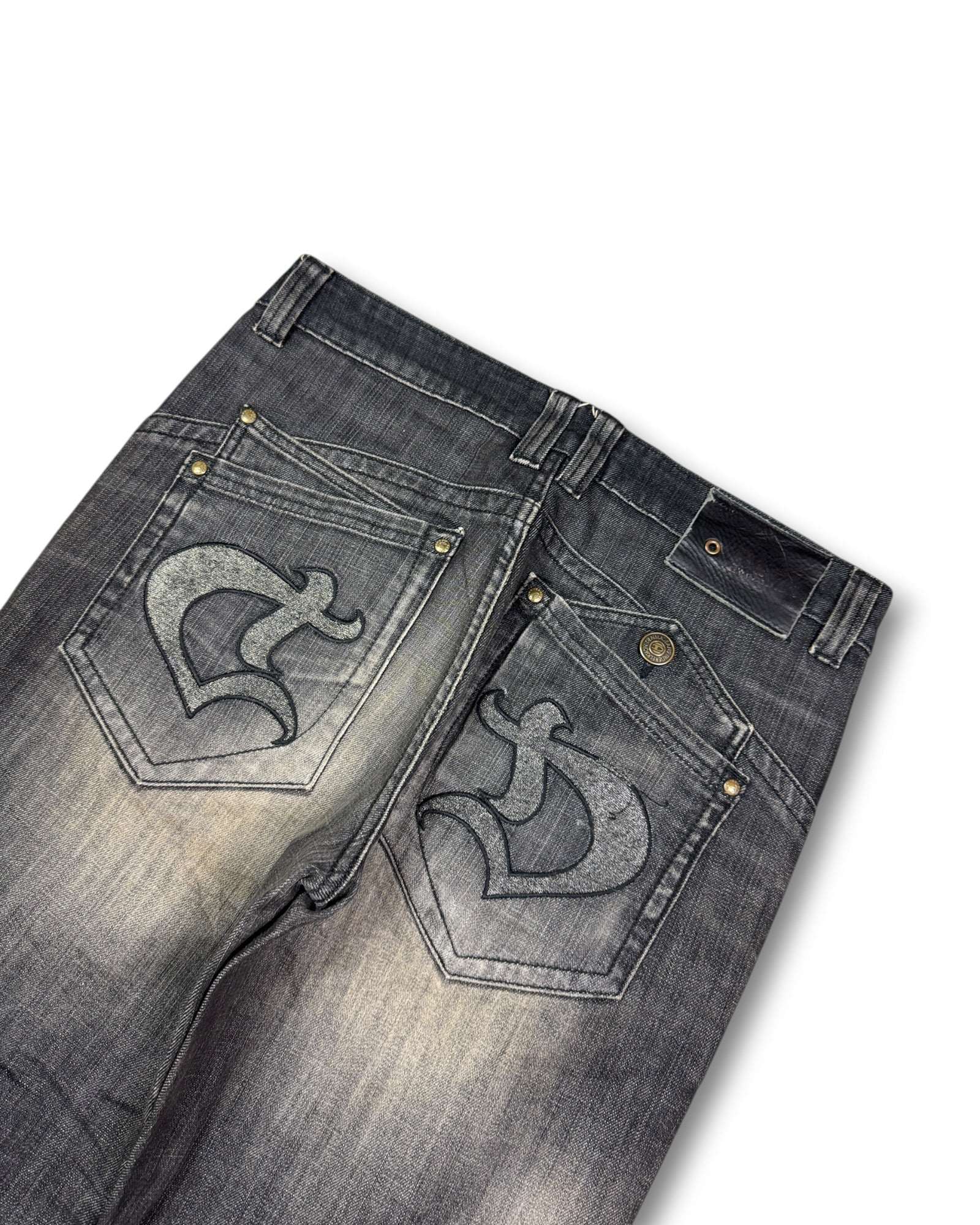 2000's Japanese Archive Straight/Baggy Jeans *very rare 30x30 (M)