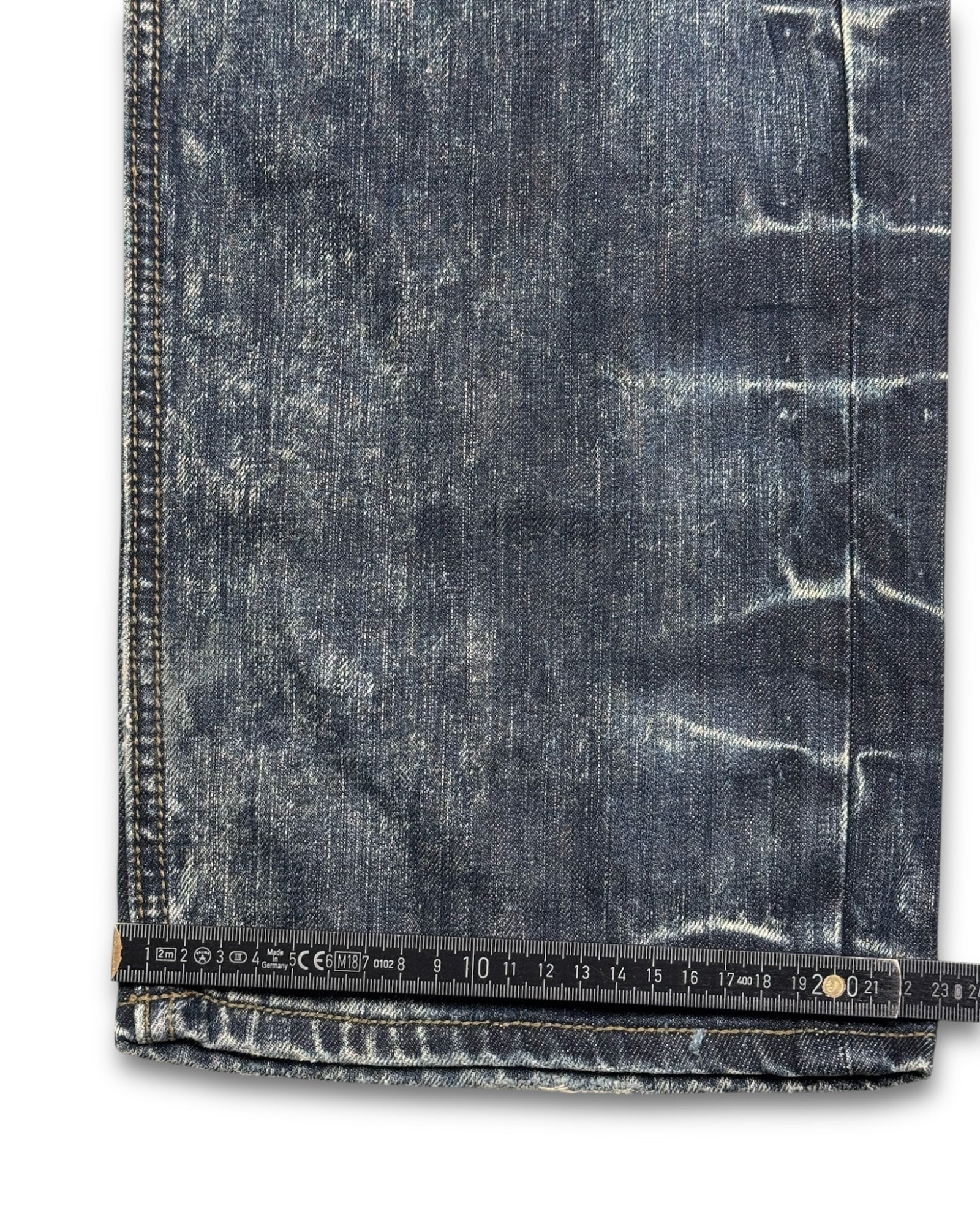 2000's Big Train Baggy Japanese Archive Jeans *very rare 36x32 (XL)