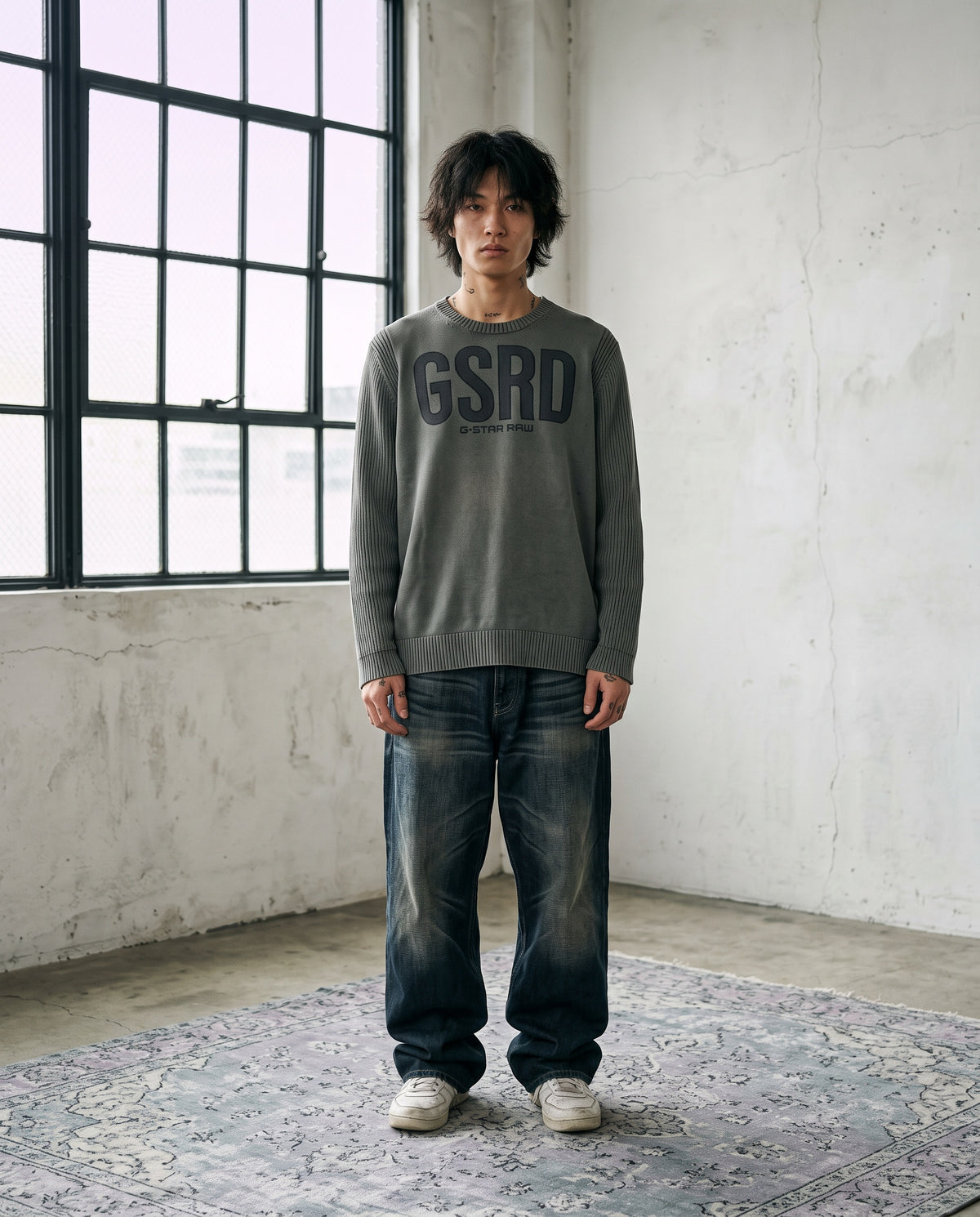 Model wearing G-Star Raw Knit Sweater XL