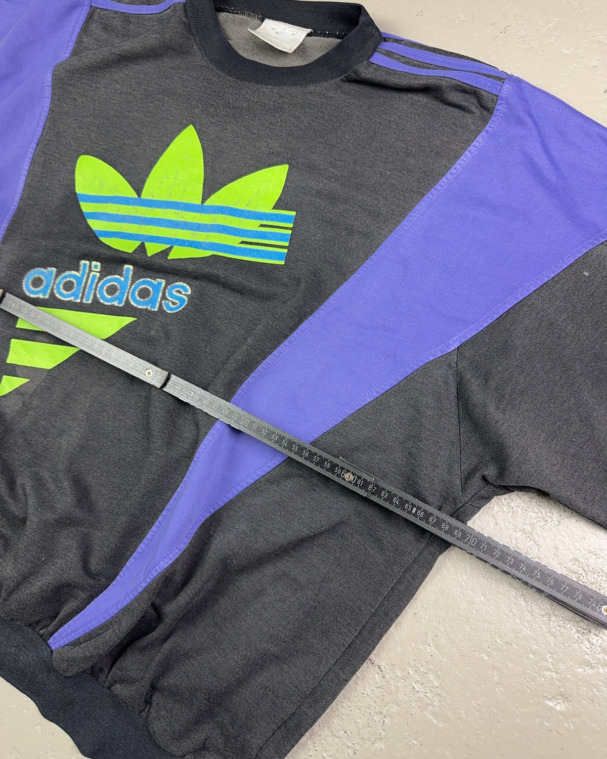 1990's Adidas Sweater *very rare (XL)