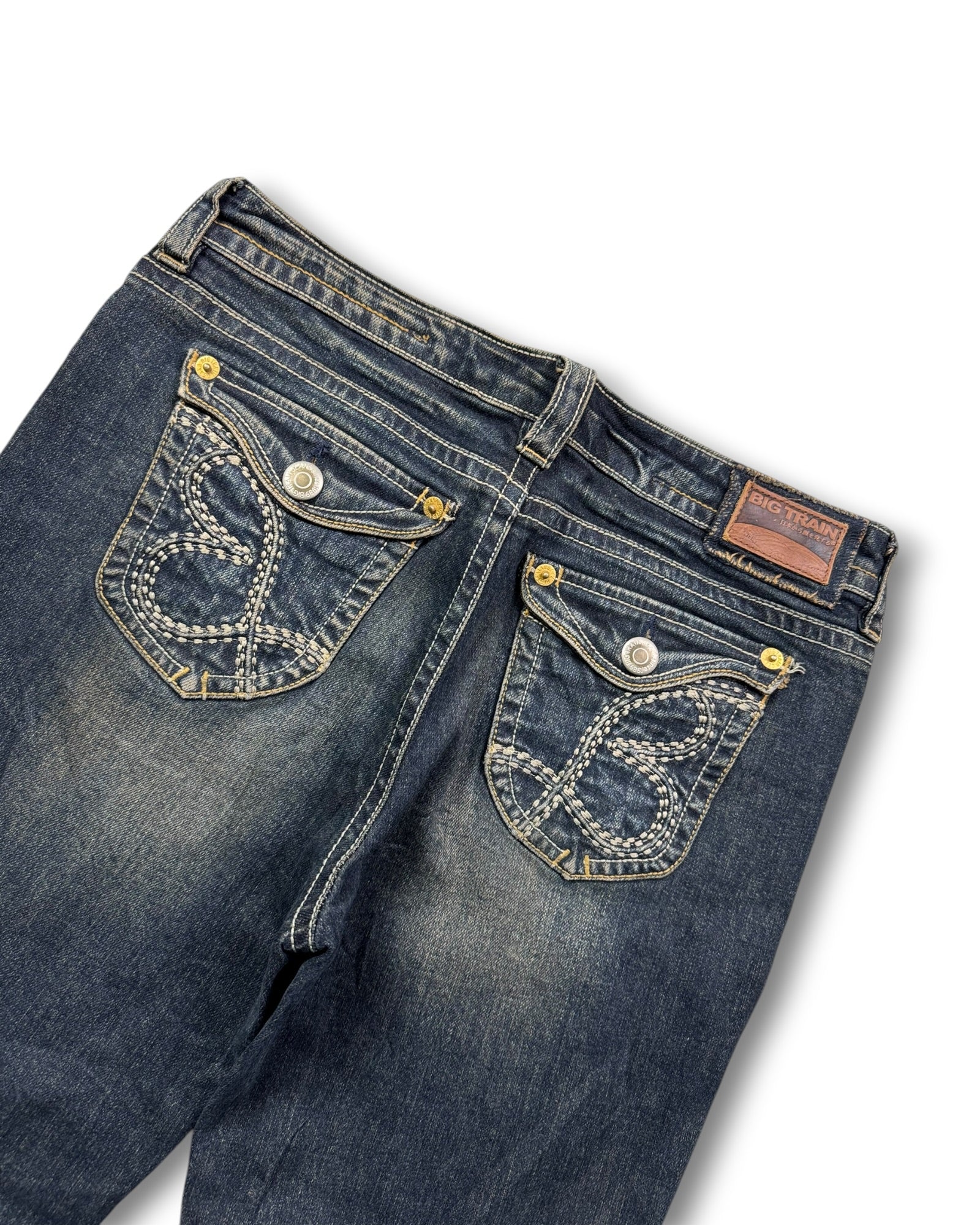 2000's Big Train Bootcut Japanese Jeans Women's *very rare 32x28 (M)