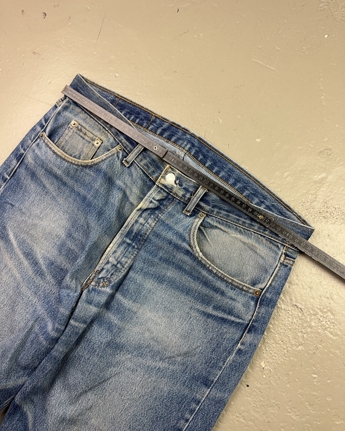 1990's Levi's Bootleg *made in Jugoslavia Baggy Jeans *very rare 36x32 (XL)