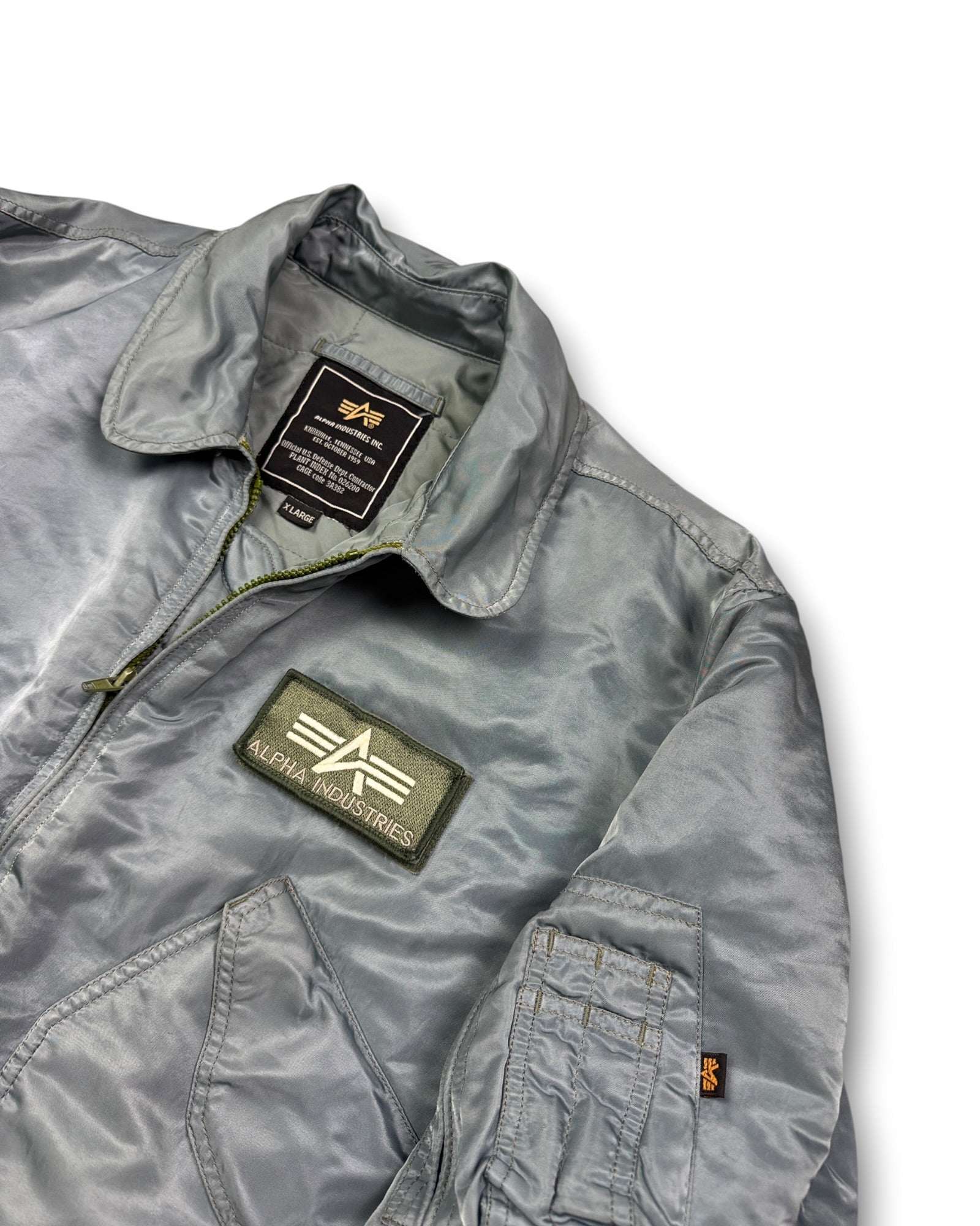 2000's Alpha Industries Bomber Jacket *rare (XL)