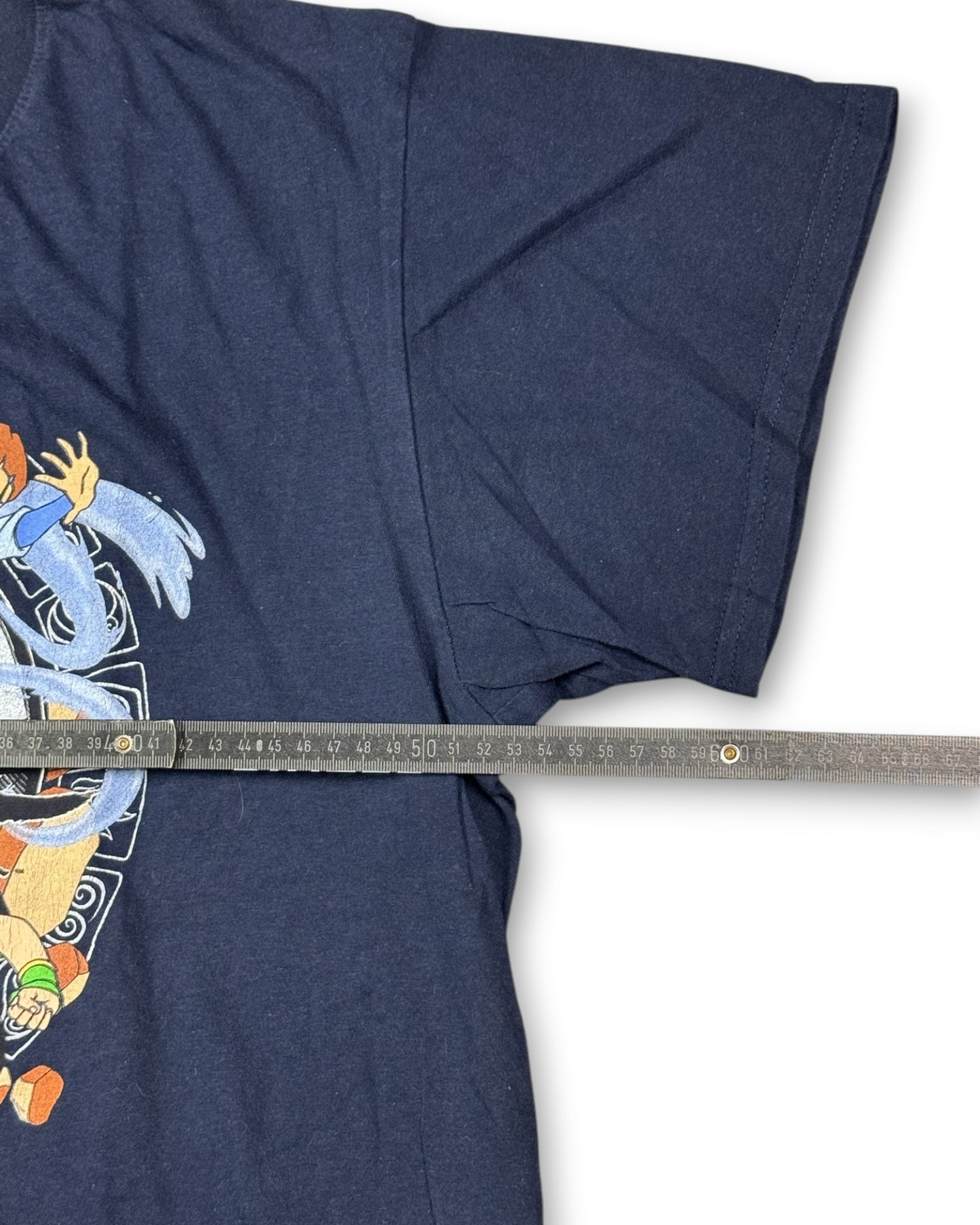 2010's Avatar: The Last Airbender T-shirt * (L)