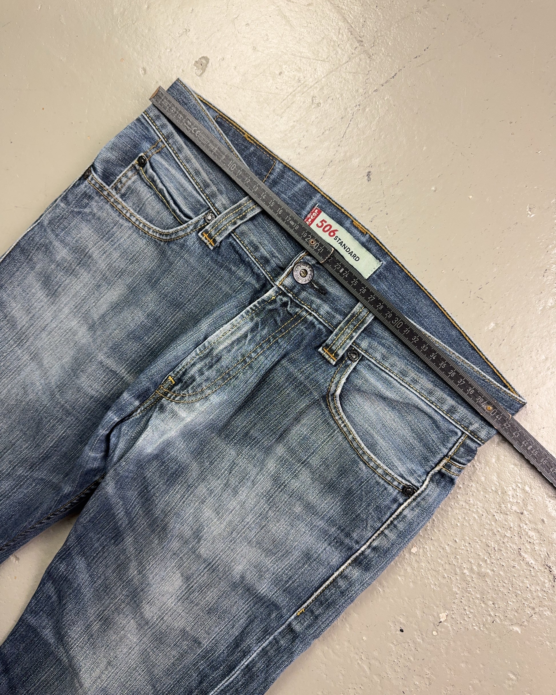 2000's Levi's Straight Jeans *rare 32x32 (M)