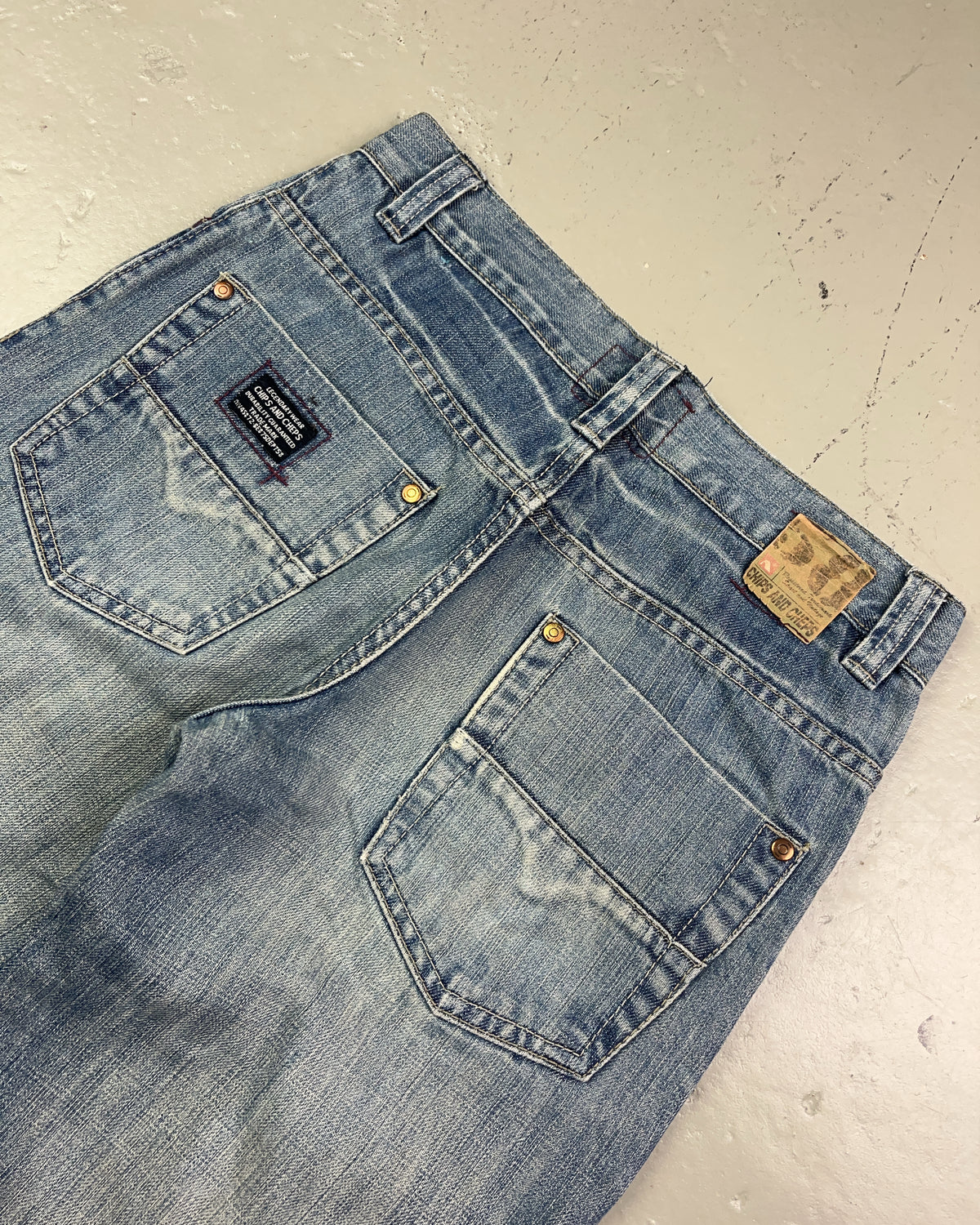 2000's Chips And Cheeps Straight Jeans * 26x30 (S)