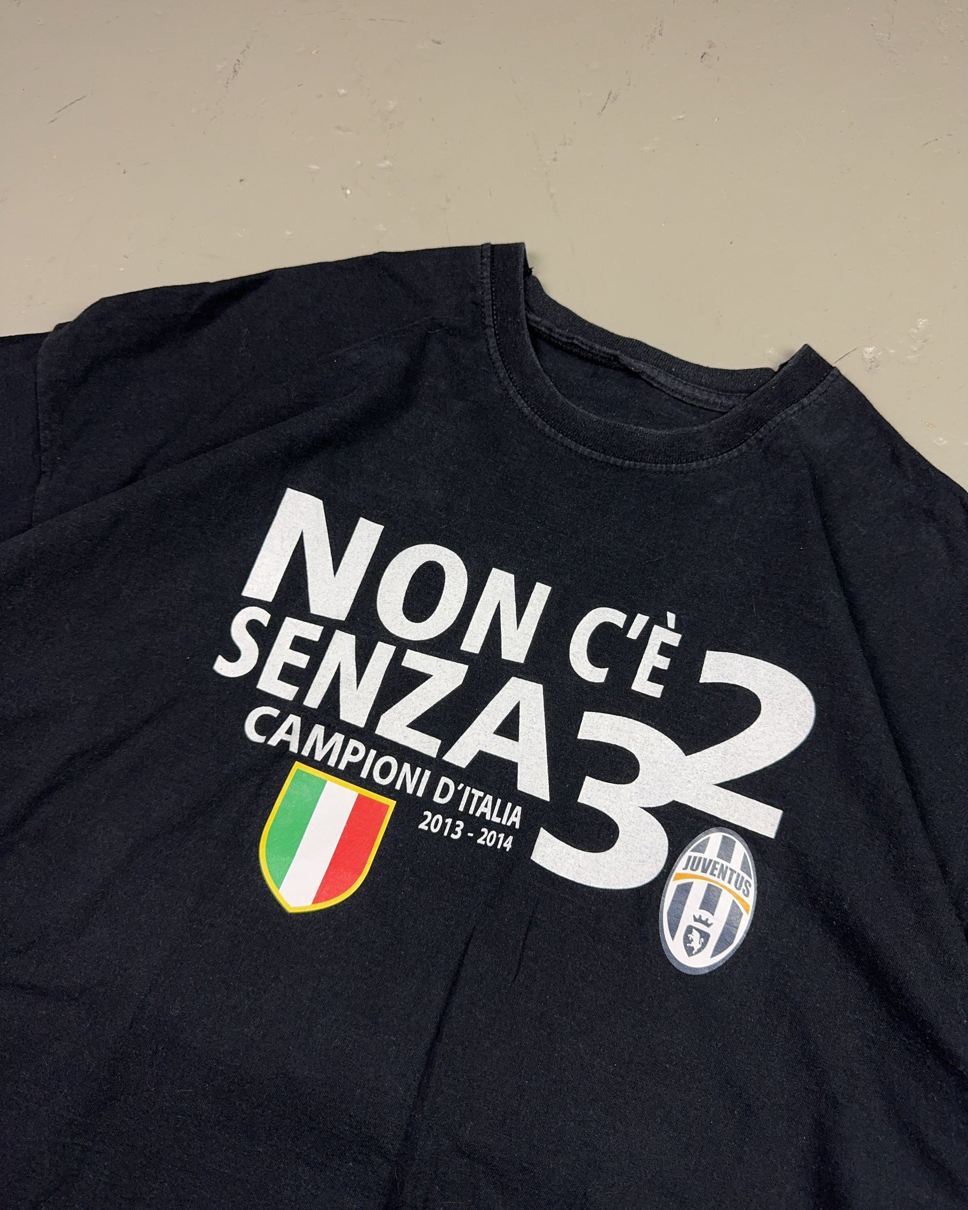 2010's Juventus T-shirt *rare (XL)