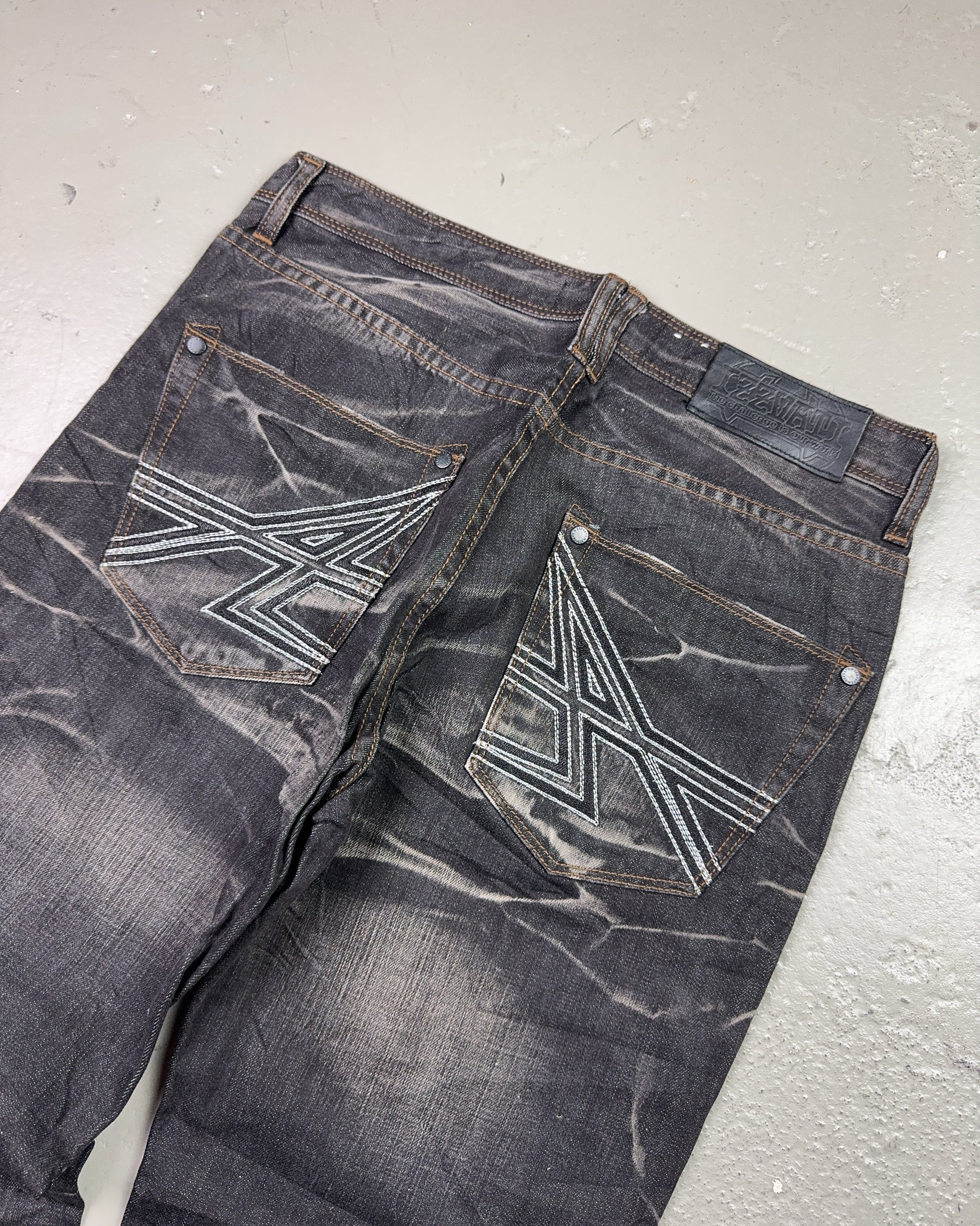 2000's Izzvati Japanese Straight/Baggy Jeans *rare 32x32 (M)