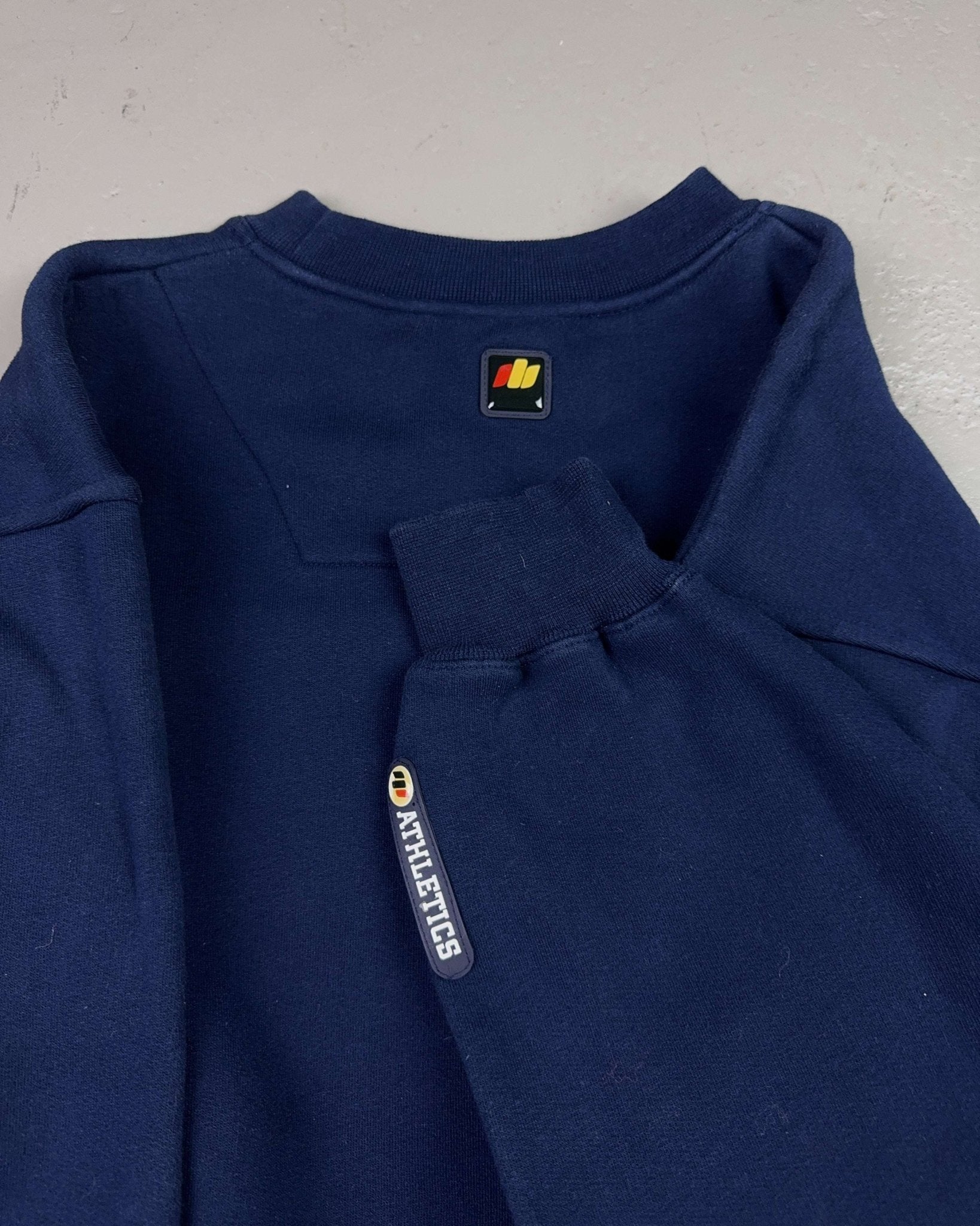 2000's Sir Benni Miles Athletics Hip Hop Sweater * (M)