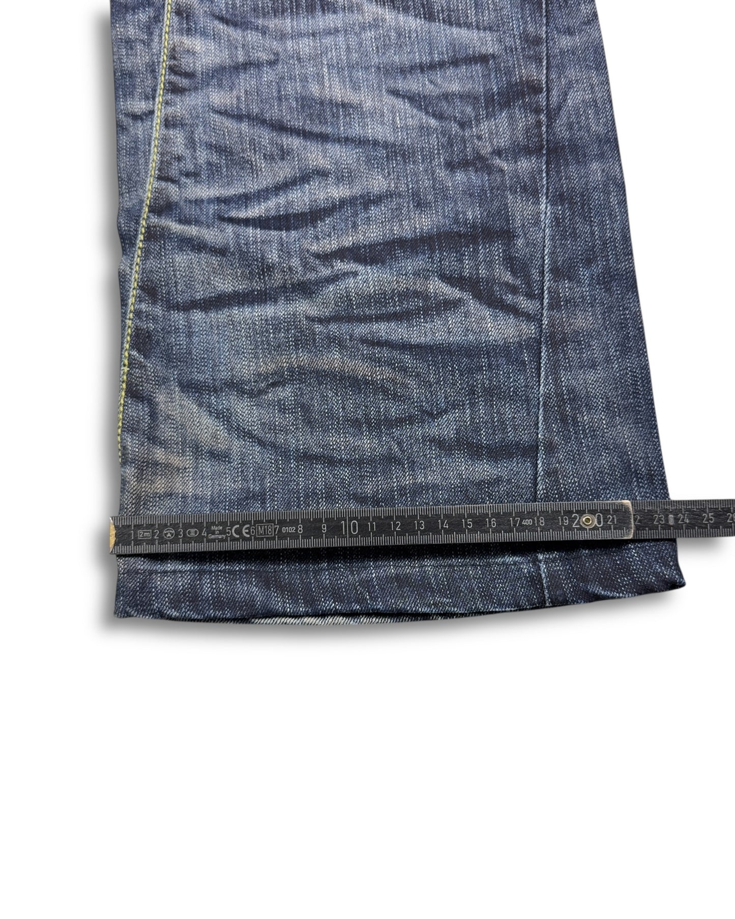 2000's Big Train Japanese Baggy Jeans *very rare 32x34 (M)