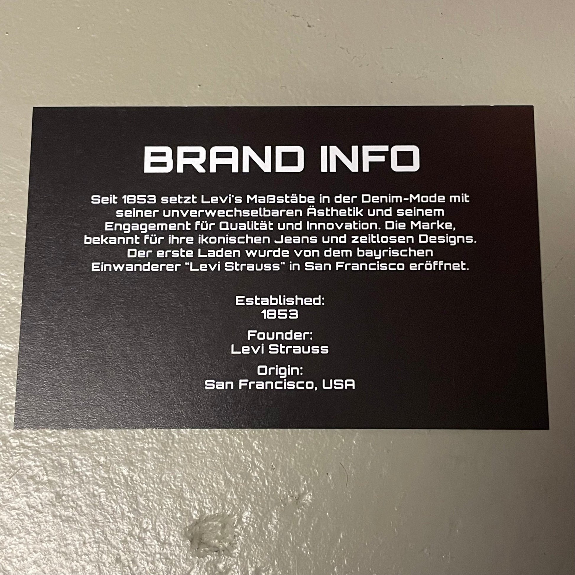 90‘s distressed Levi‘s Jeans 28x32 - Lennys Vintage