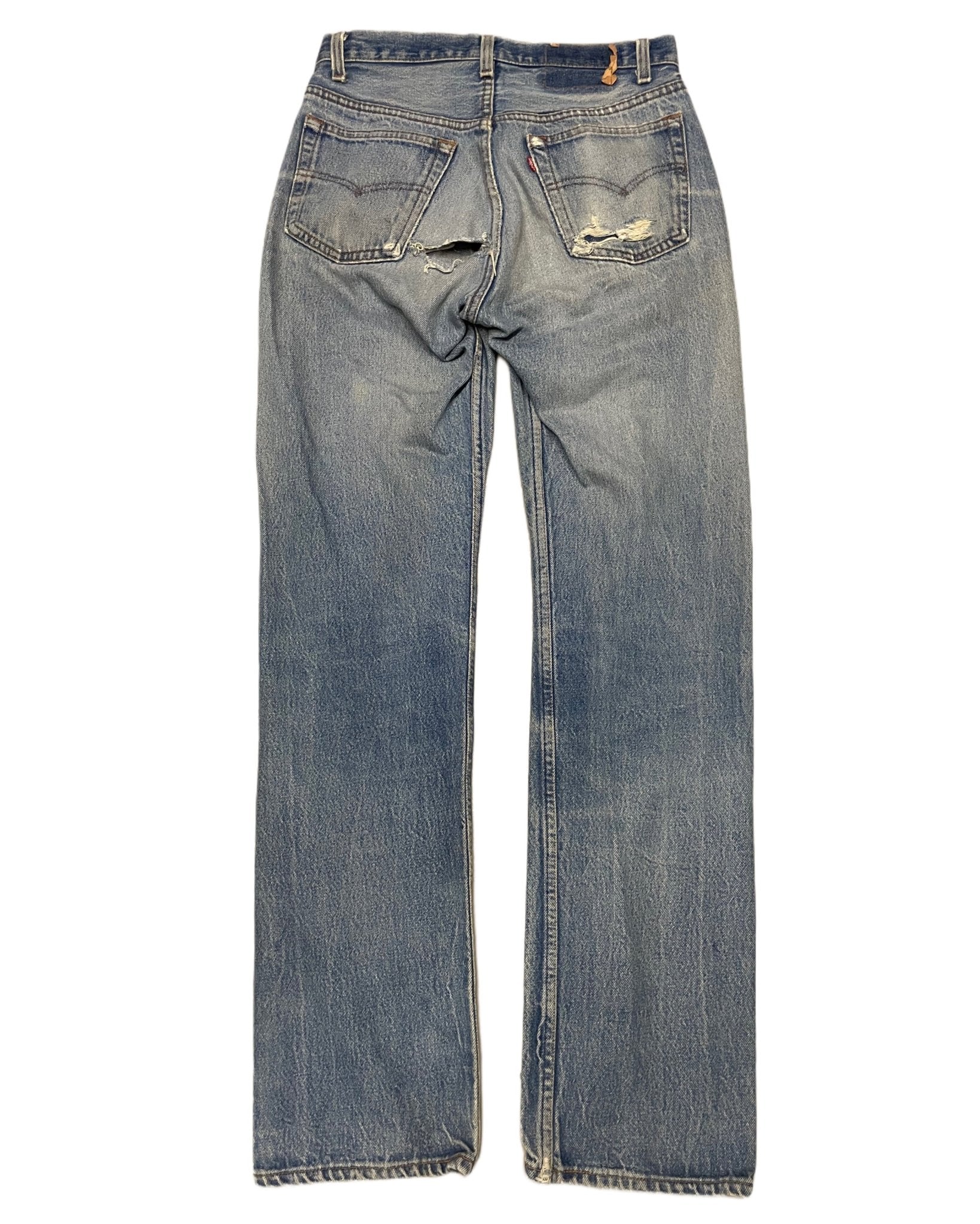 90‘s distressed Levi‘s Jeans 28x32 - Lennys Vintage