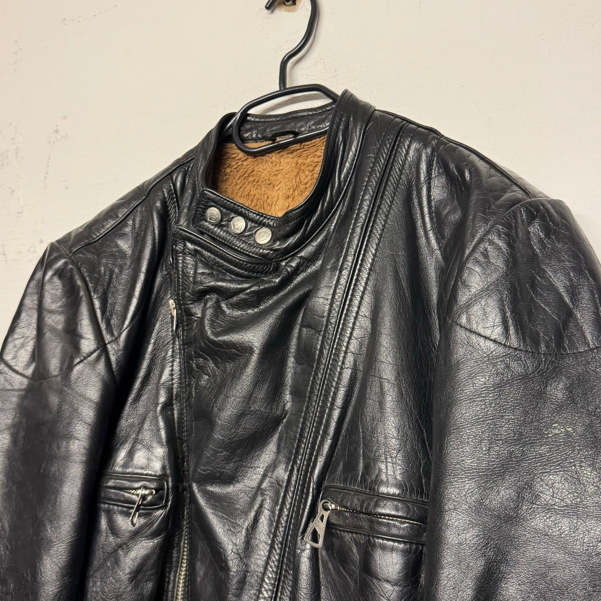 90‘s HARRO Biker Leatherjacket made in Germany *sehr selten (S) - Lennys Vintage