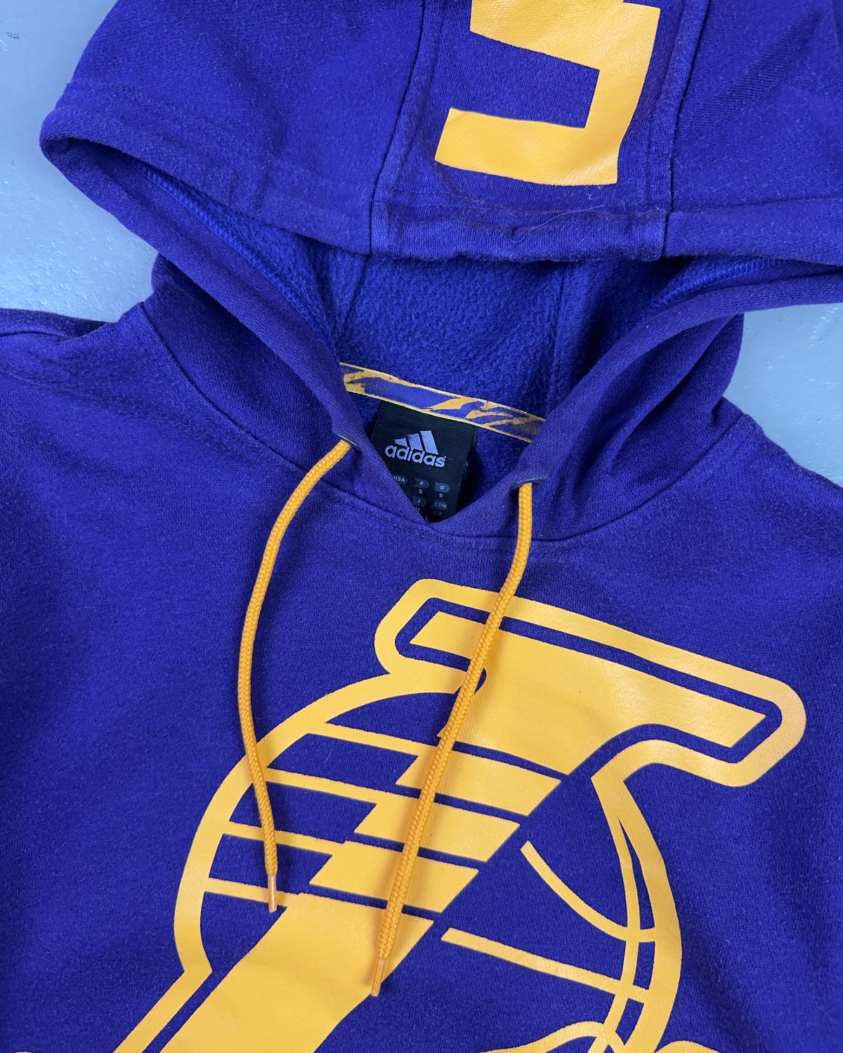 2000's Adidas Hoodie * (S)