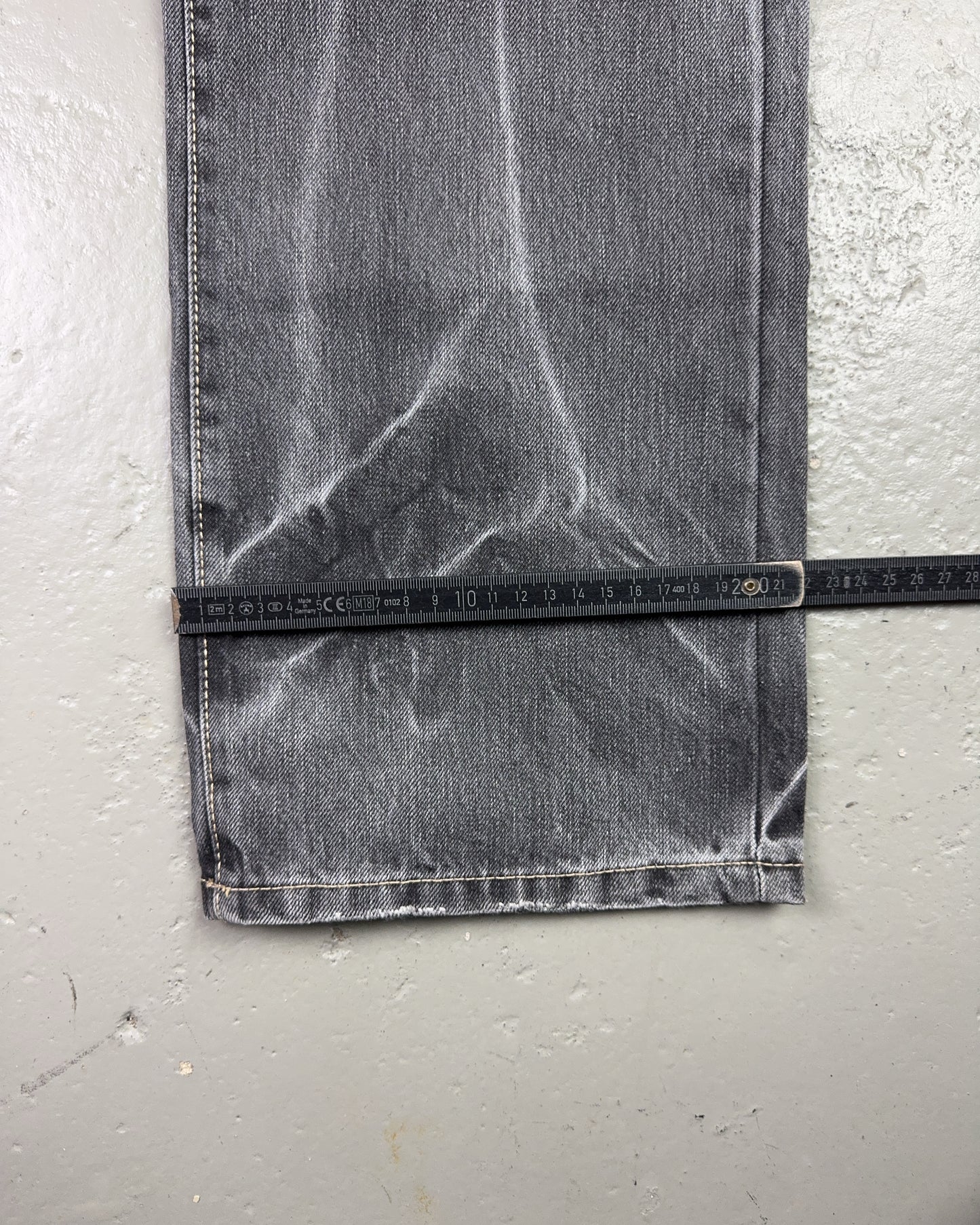 2000's Big Train Japanese Archive Straight/Baggy Jeans *very rare 32x32 (M)