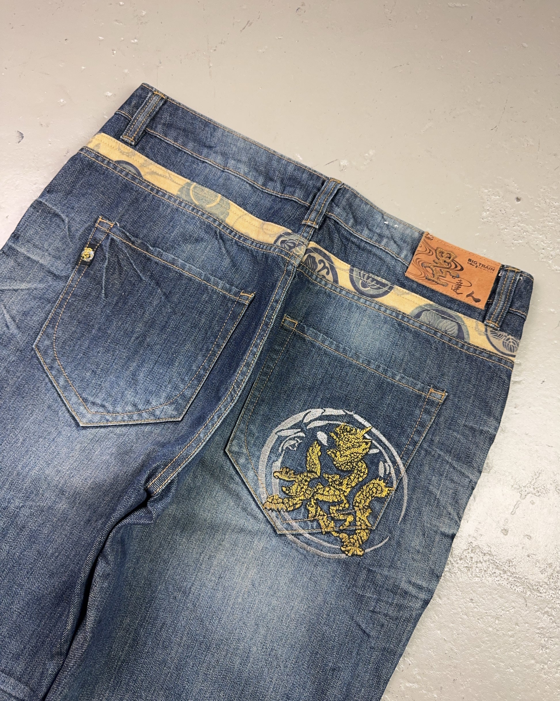 2000's Big Train Japanese Baggy Jeans *very rare 36x34 (XL)