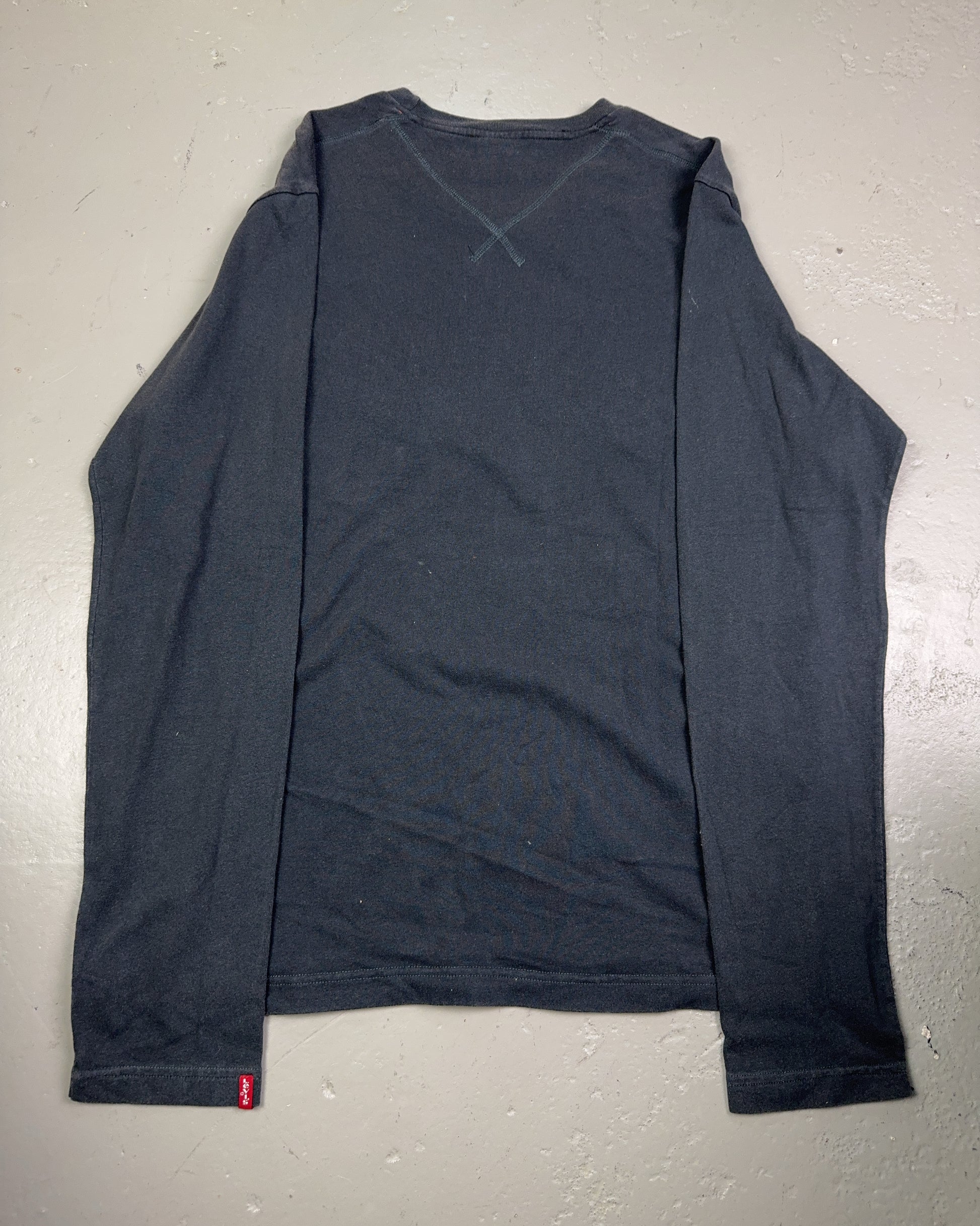 2000's Levi's Longsleeve * (L)