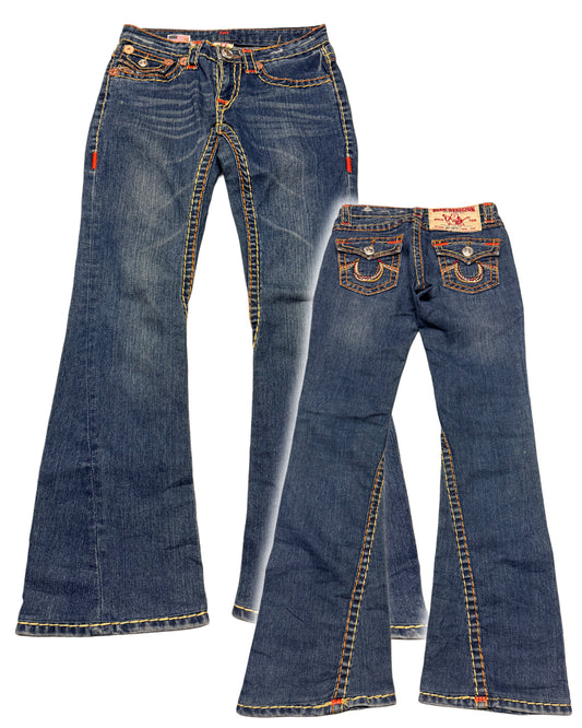 2000‘s True Religion Low Waist/Flared Jeans Women‘s (S)