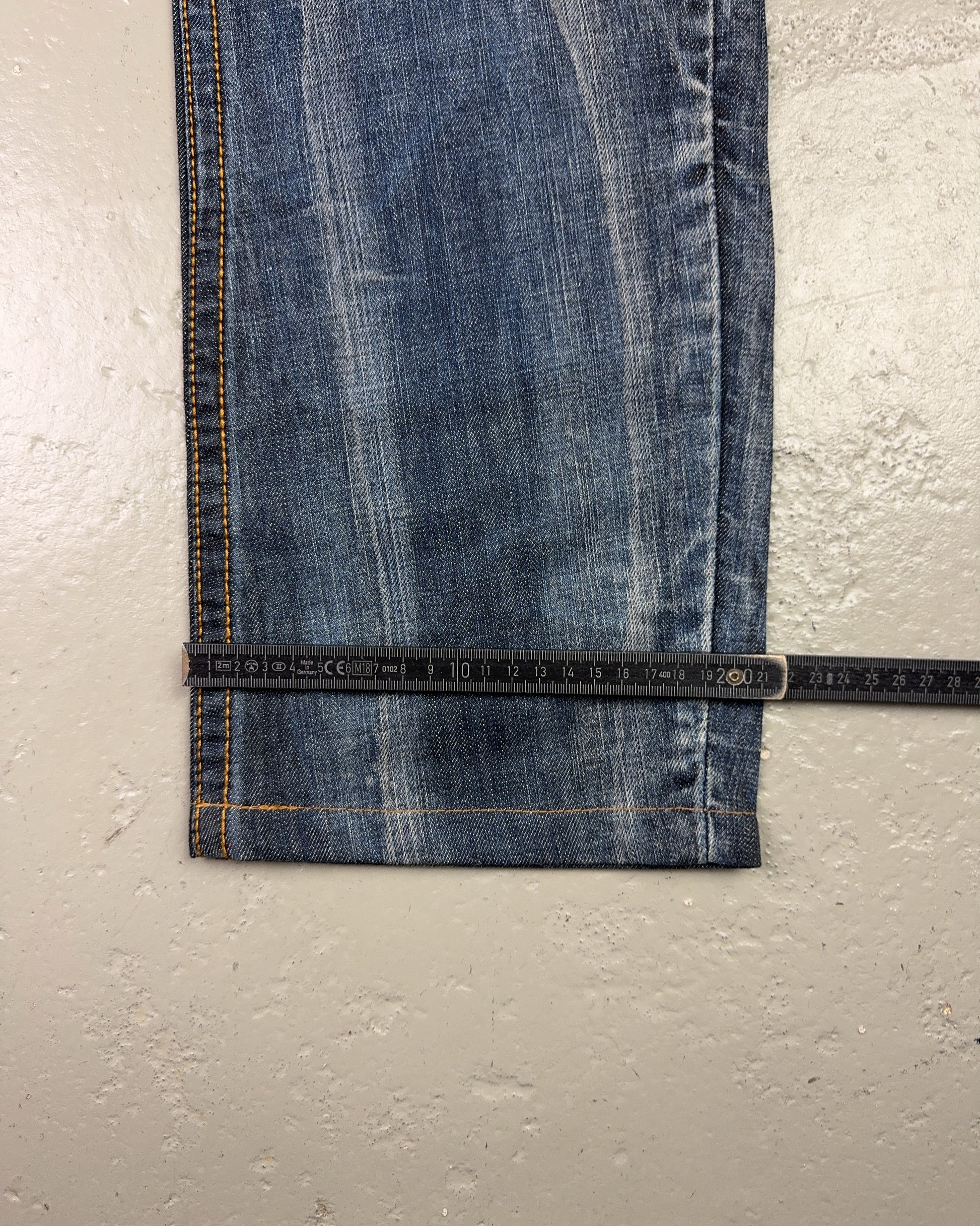 2000's Japanese Archive Straight Jeans *very rare 32x30 (M)