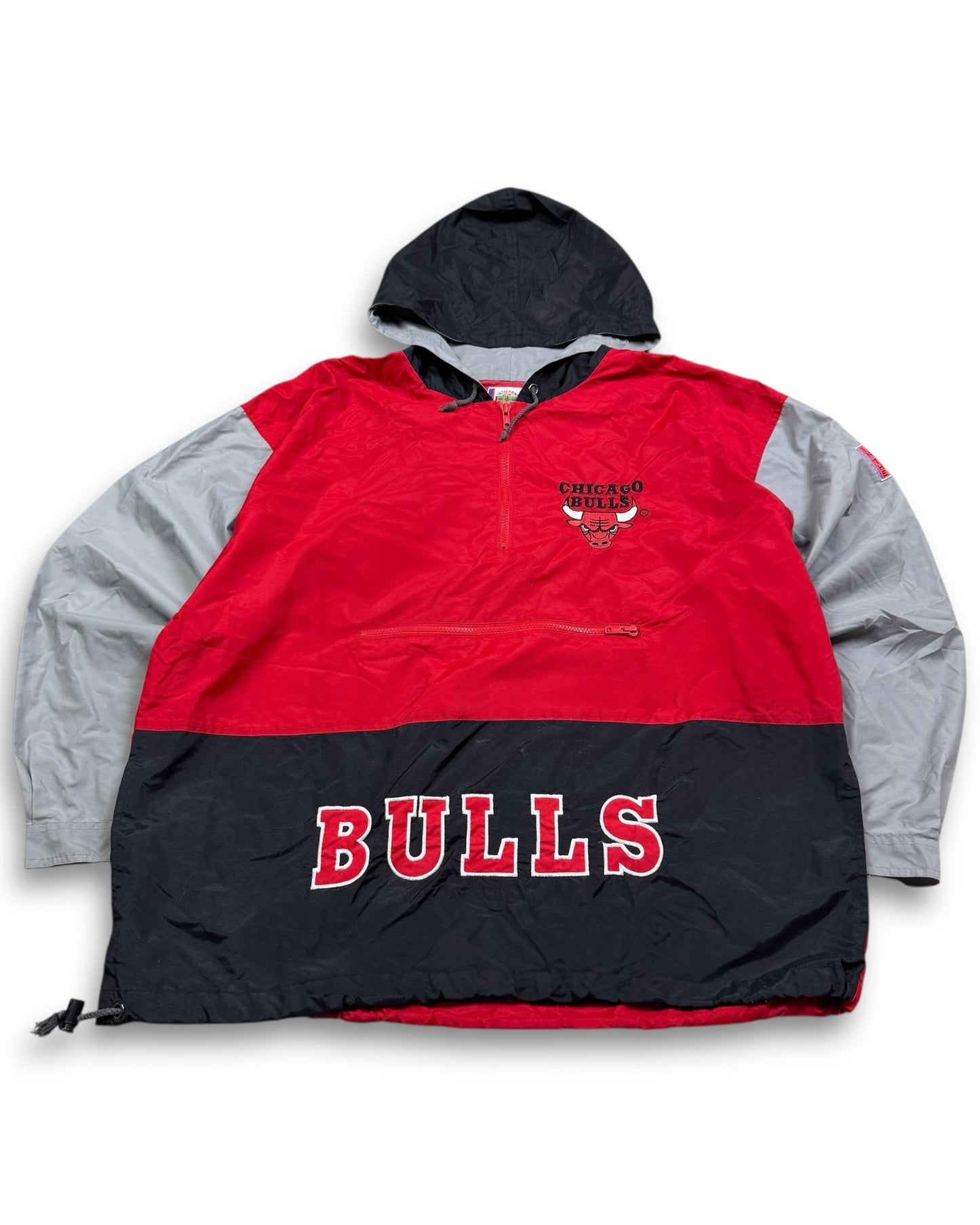 1990‘s Chicago Bulls Nylon Windbreaker/Track Jacket *rare (L)