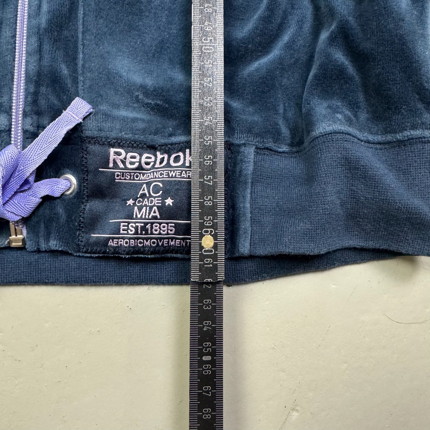 2000‘s Reebok Zip Jacket Women‘s *rare (XL)